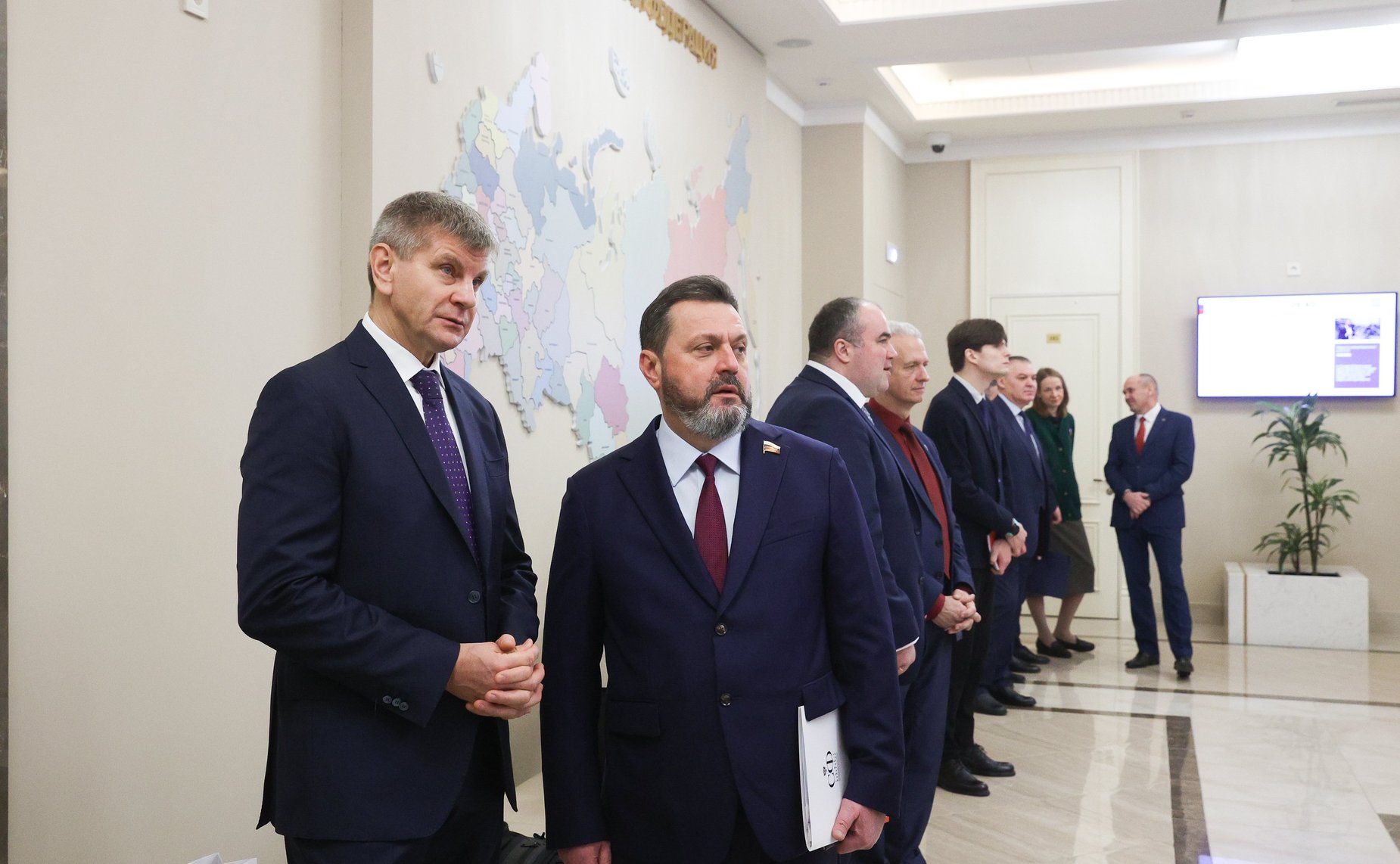 Открытие выставки «Служим Отечеству и МЧС России»