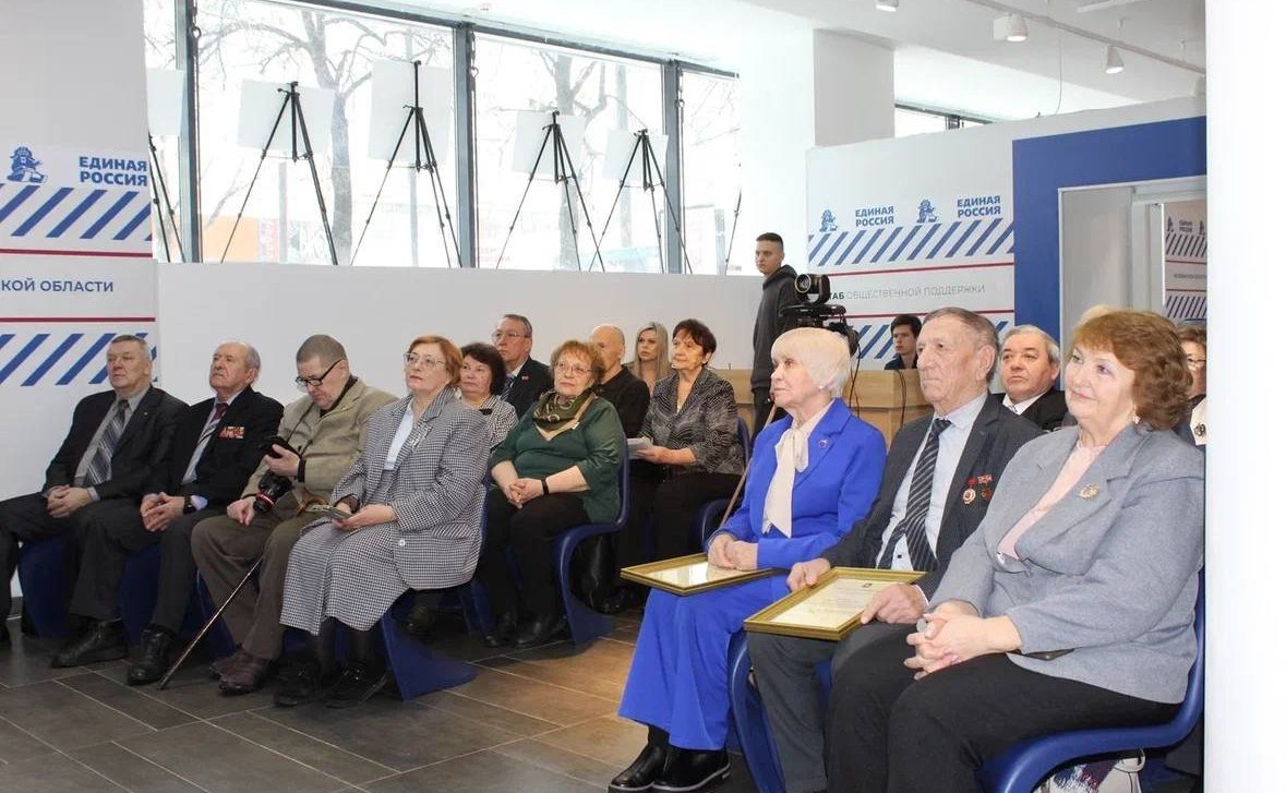 Сенатор Олег Цепкин принял участие в заседании областного Совета ветеранов