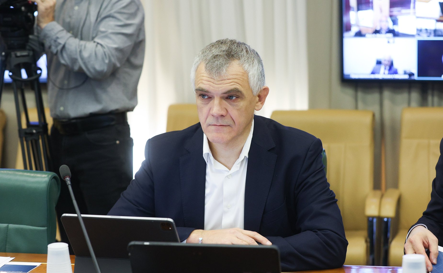 Круглый стол комитета Совета Федерации по экономической политике на тему «Вопросы восстановления и наращивания трансграничных и межрегиональных грузовых и пассажирских перевозок по реке Амур»