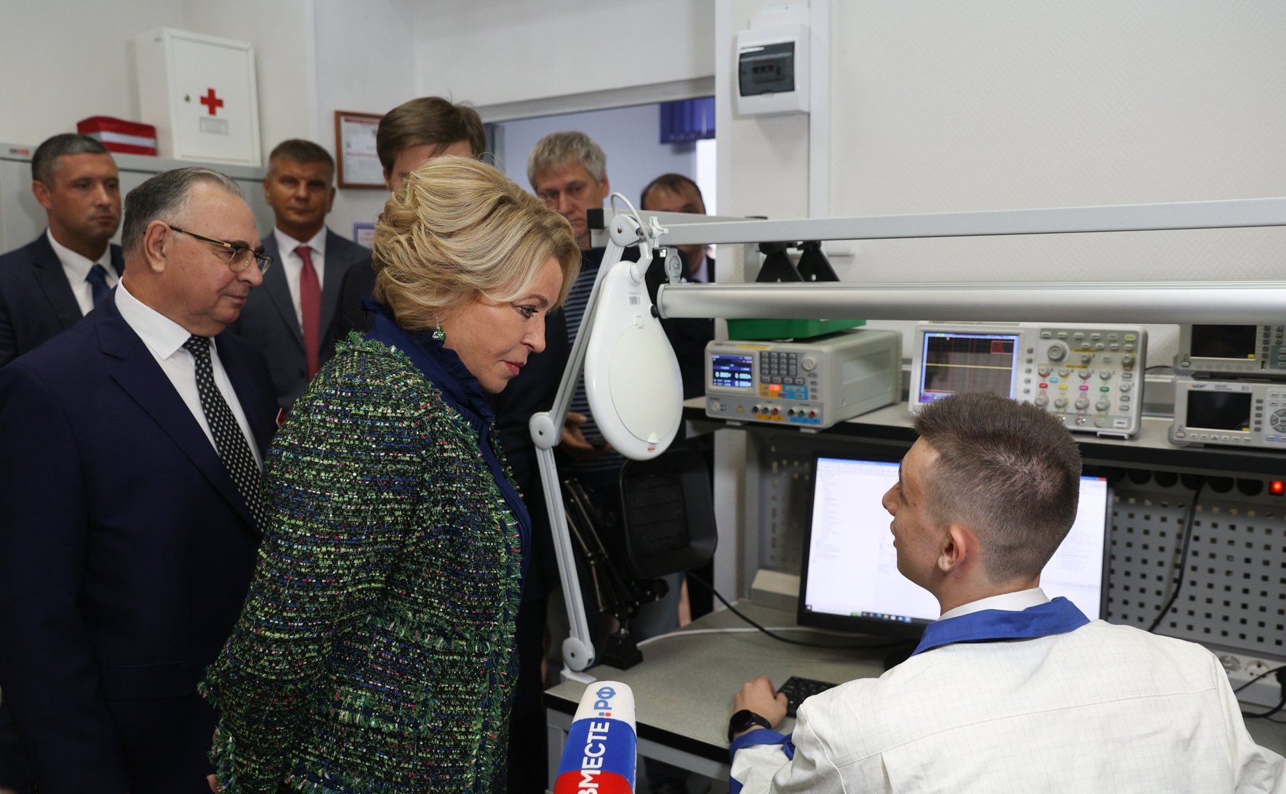 Валентина Матвиенко в День знаний посетила московский Колледж связи № 54 имени П.М. Вострухина