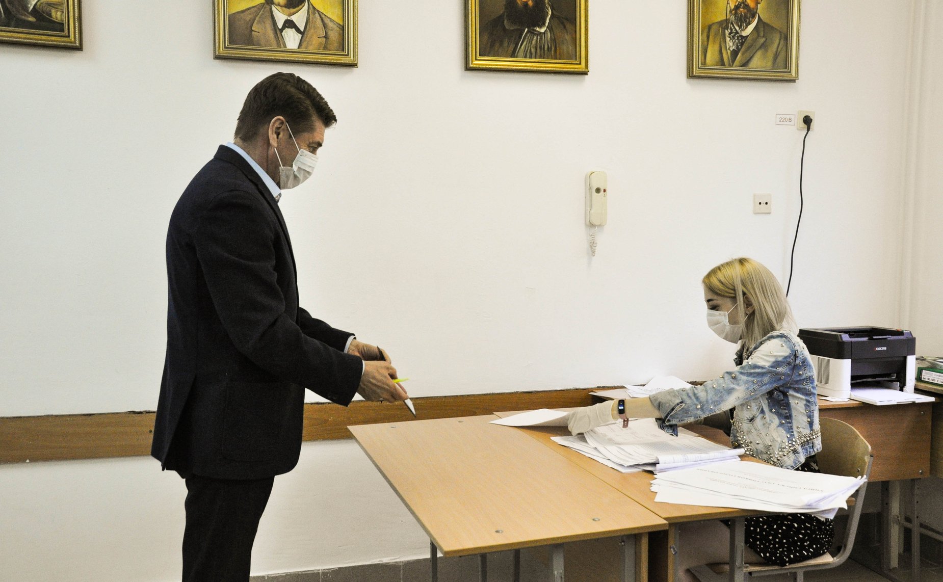 Андрей Шевченко принял участие в общероссийском голосовании по вопросу одобрения изменений в Конституцию РФ