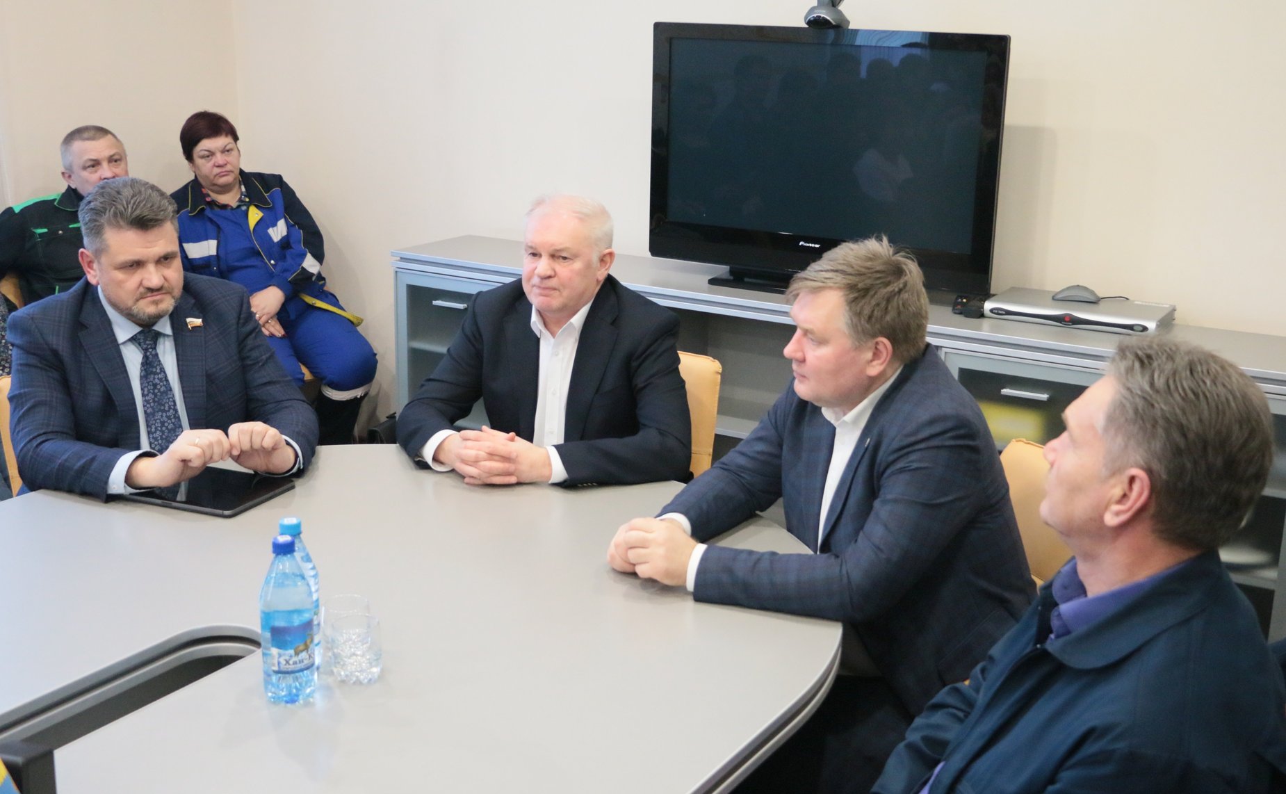 Александр Жуков посетил единственное в РФ предприятие по производству ферромолибдена