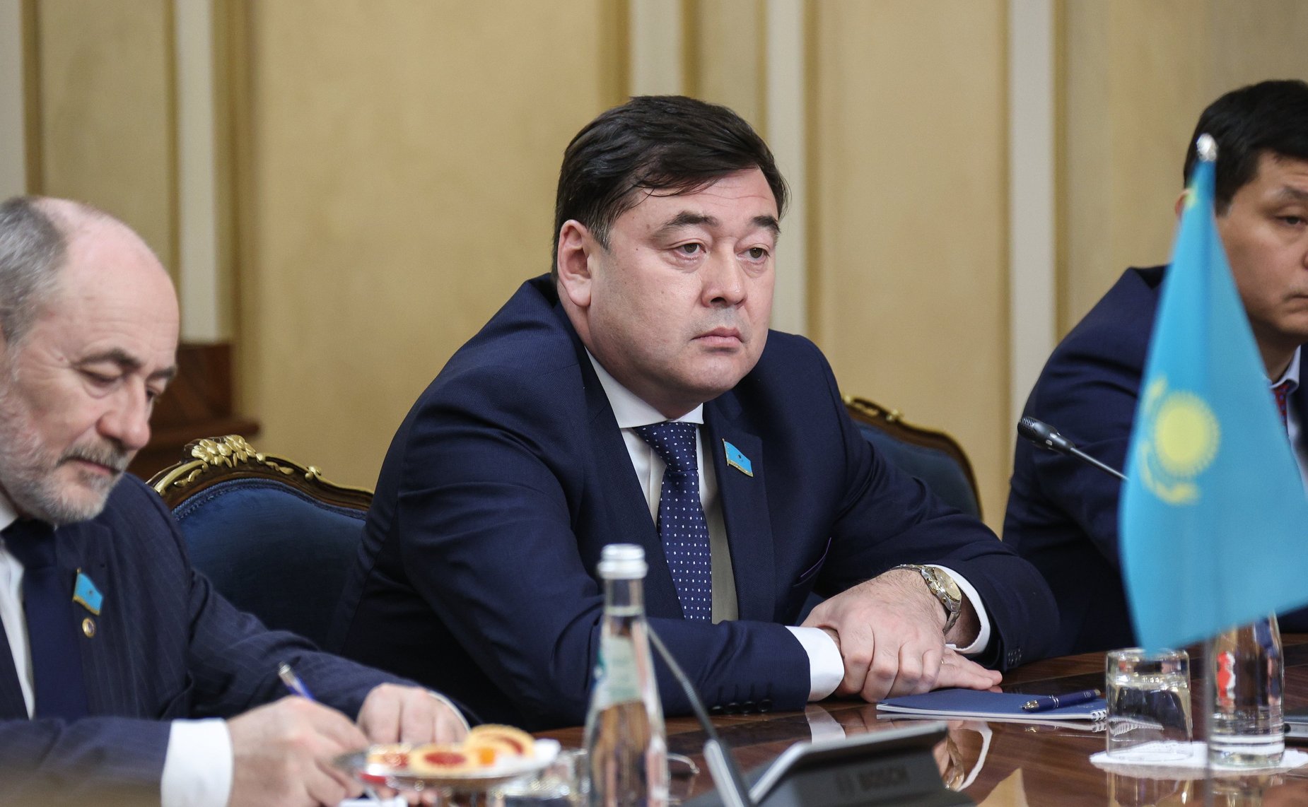 Валентина Матвиенко провела встречу с Председателем Мажилиса Парламента Республики Казахстан Ерланом Кошановым