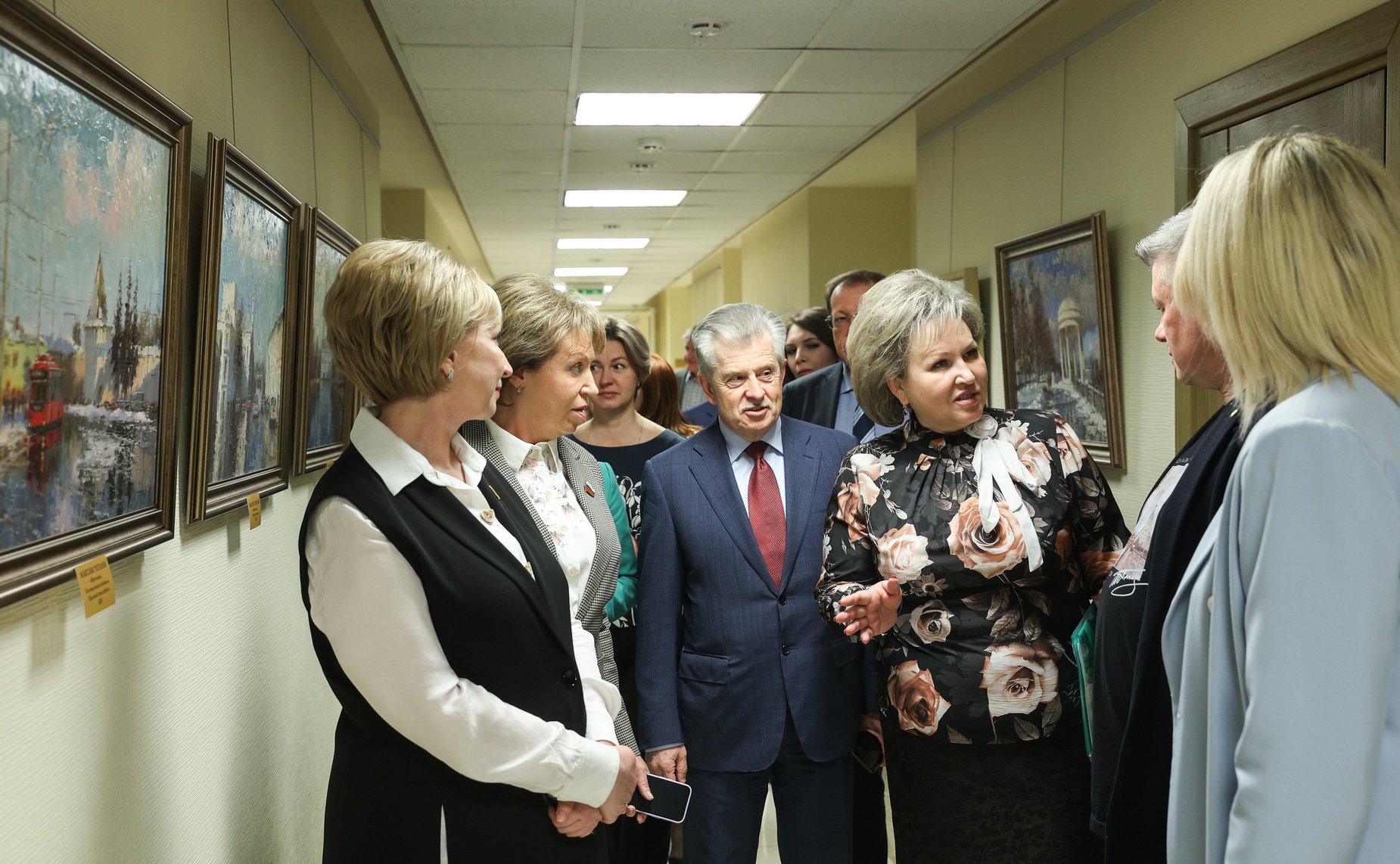 Открытие в Совете Федерации выставки работ художников-членов Ярославского отделения Всероссийской общественной организации «Союз художников России»