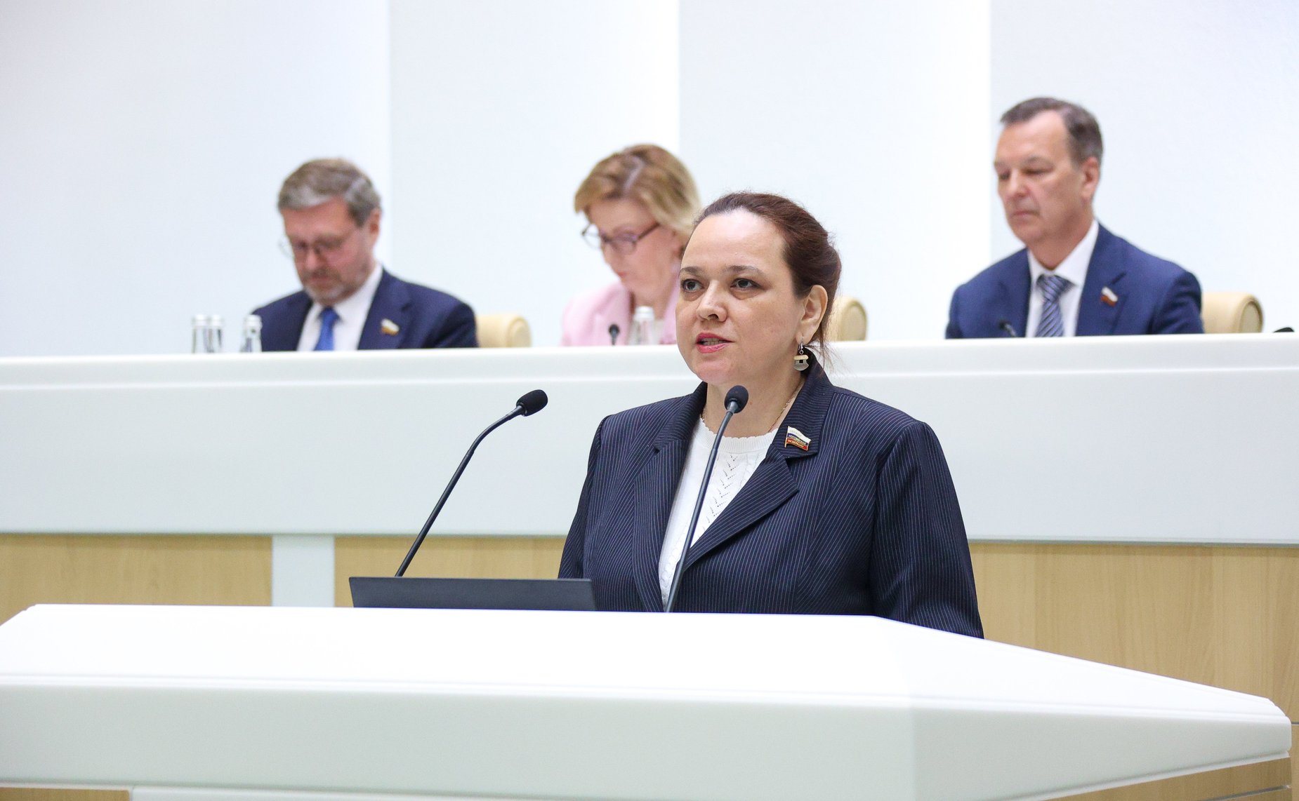 Анна Отке
