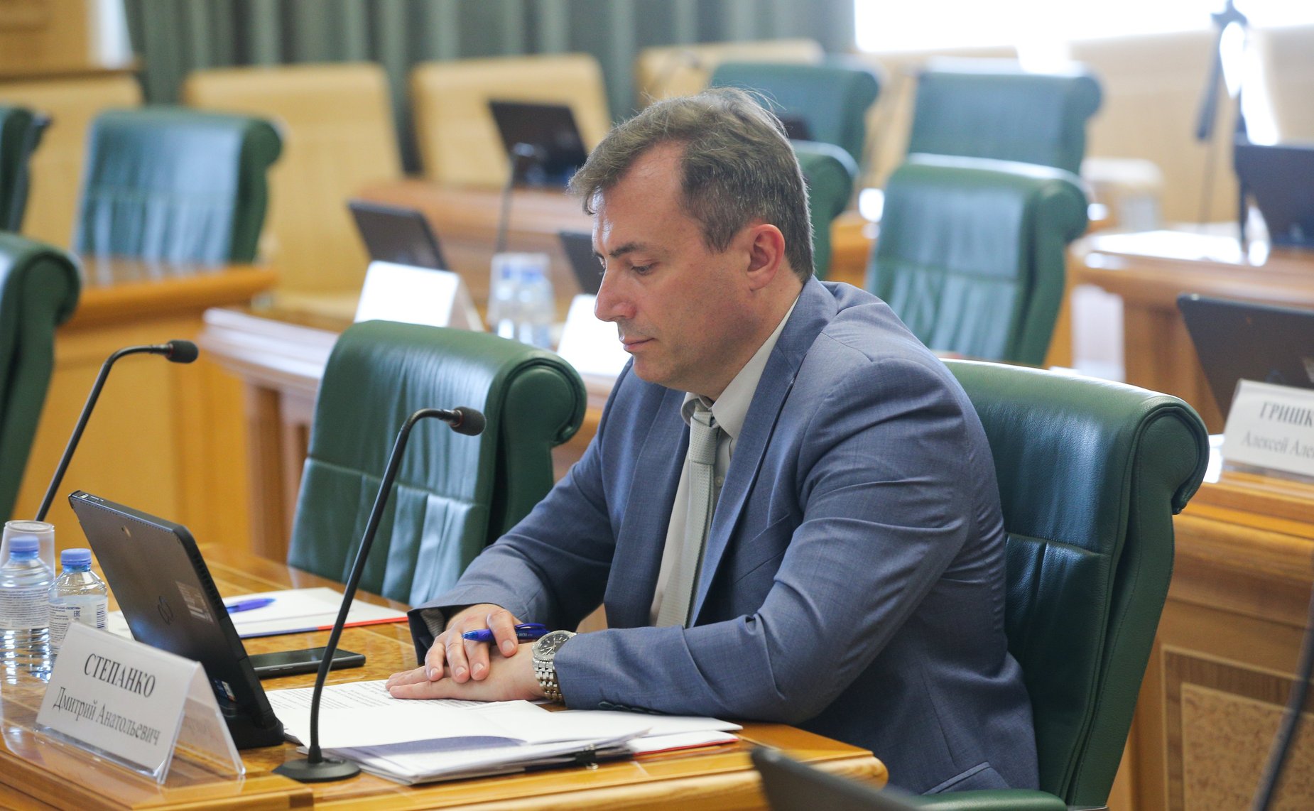 «Круглый стол» Комитета СФ по конституционному законодательству и государственному строительству совместно с Комитетом СФ по экономической политике