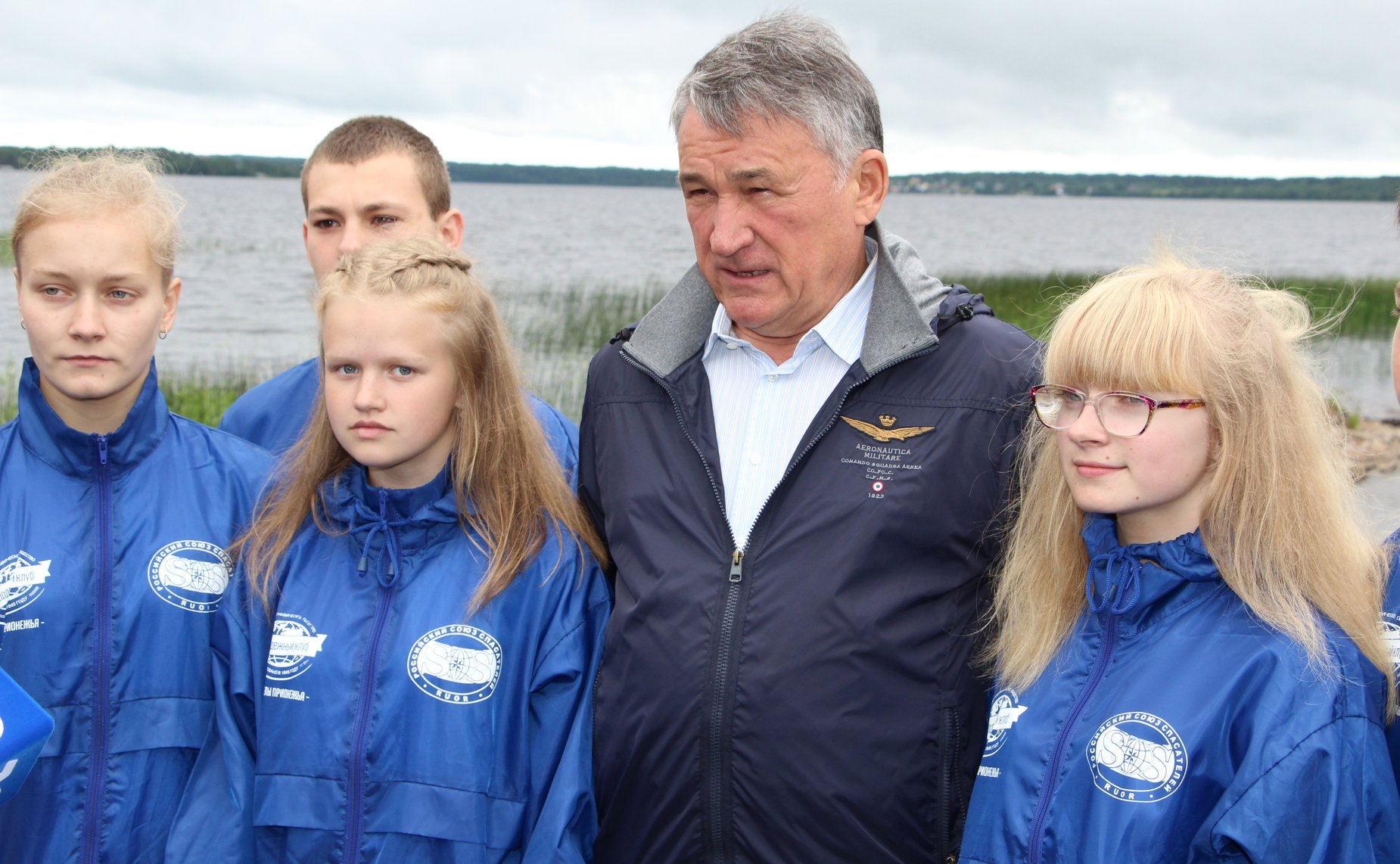 Ю. Воробьев и юные корабелы