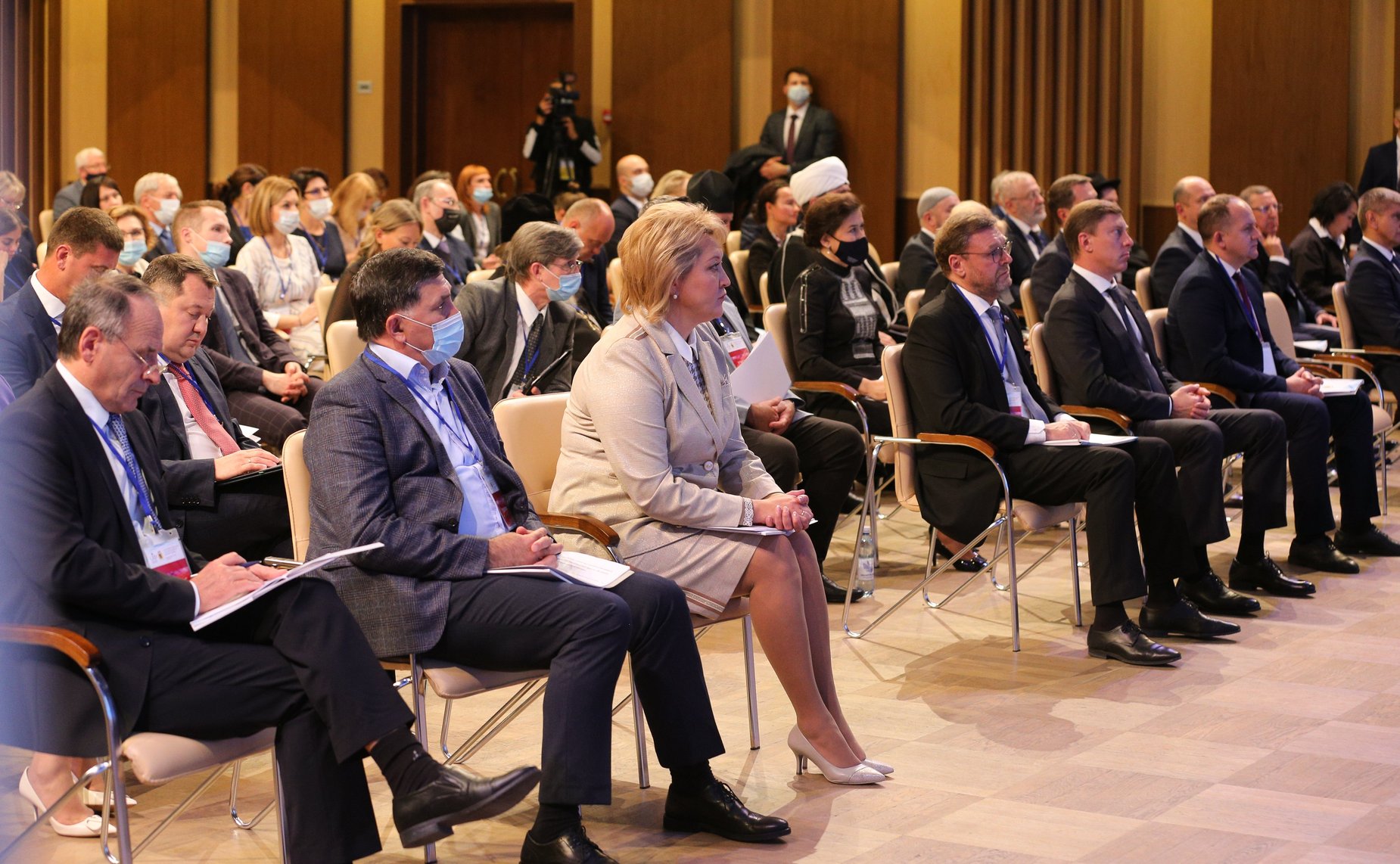 Пленарное заседание VIII Парламентского форума «Историко-культурное наследие России»