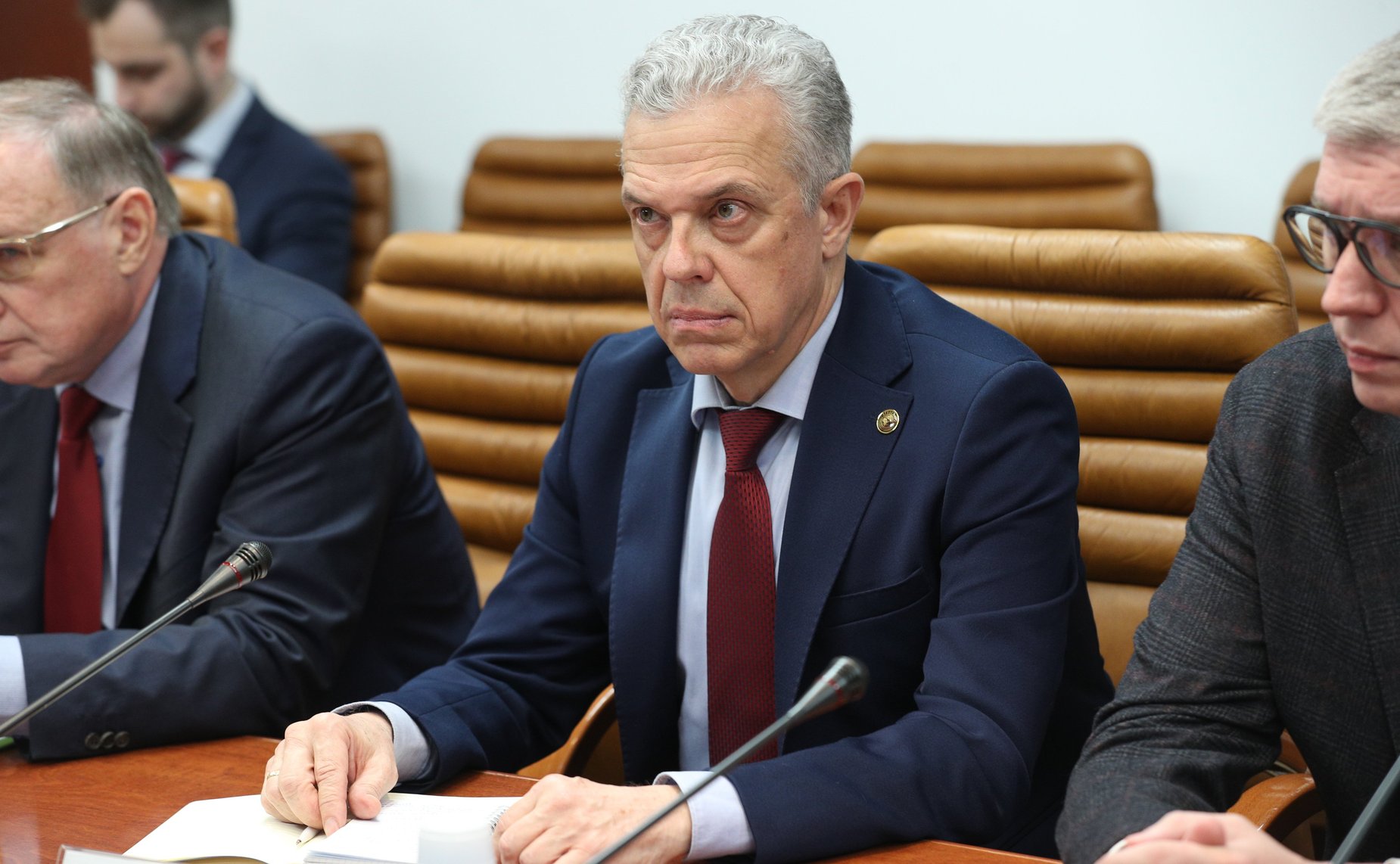 «Круглый стол» Комитета СФ по экономической политике совместно с Комитетом СФ по международным делам