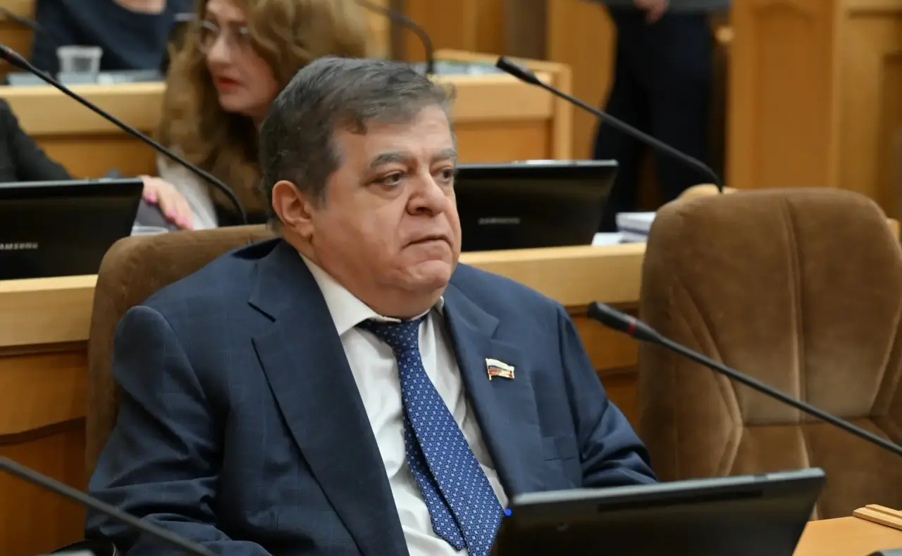 Владимир Джабаров принял участие в заседании Государственного Совета Республики