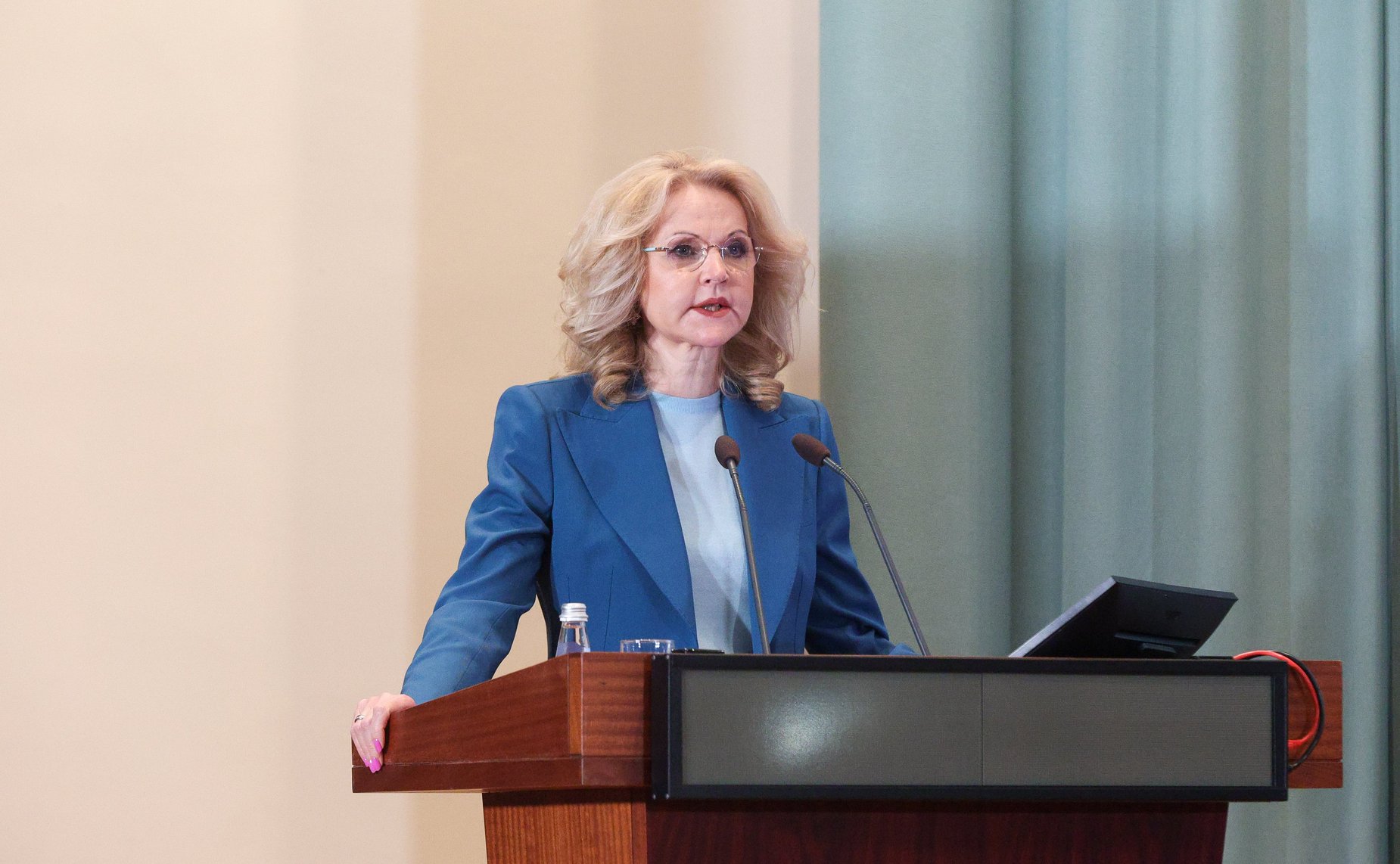 Валентина Матвиенко посетила Национальный медицинский исследовательский центр сердечно-сосудистой хирургии имени А.Н. Бакулева