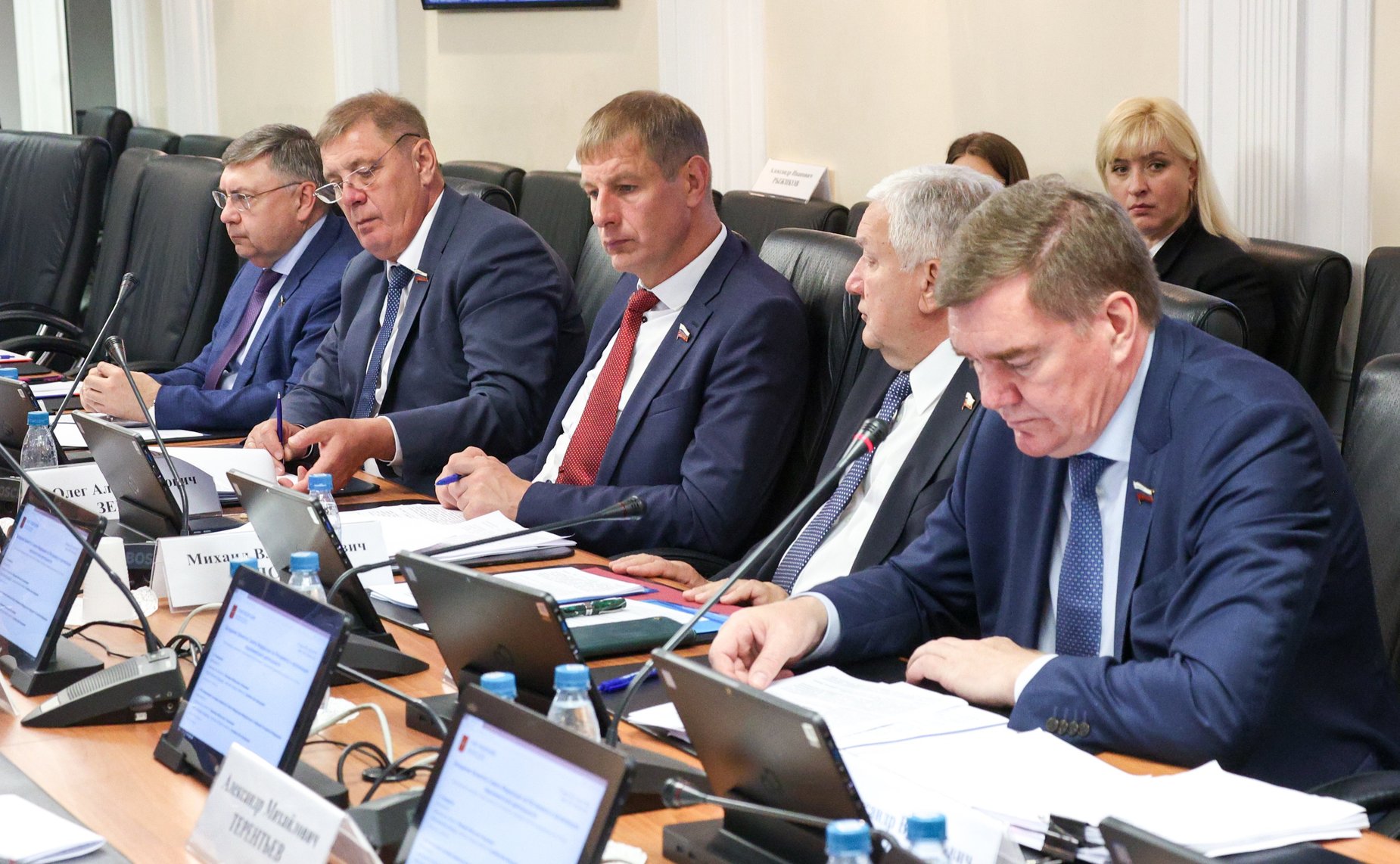 Заседание Комитета Совета Федерации по Регламенту и организации парламентской деятельности