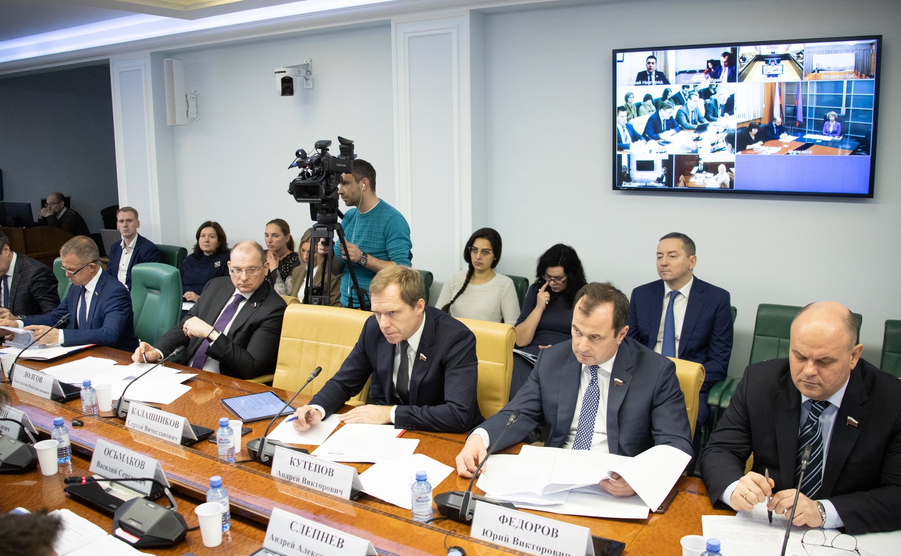 «Круглый стол» на тему «Реализация национального проекта «Международная кооперация и экспорт»