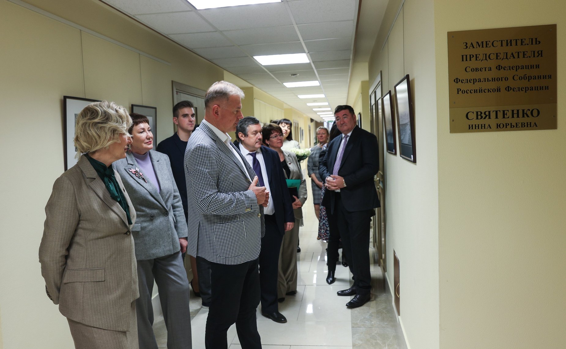 Открытие выставки Андрея Бодрова в Совете Федерации