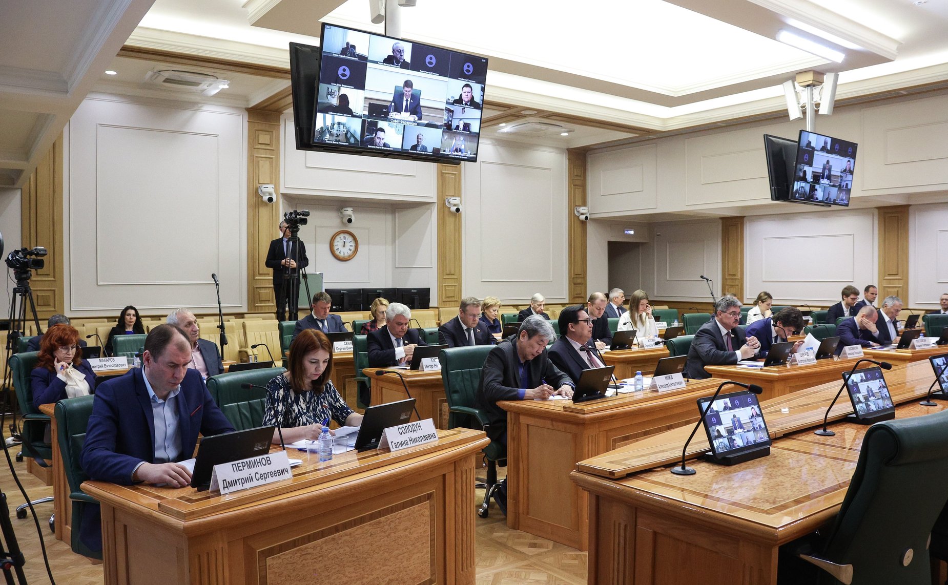 Парламентские слушания на тему «Импортозамещение в строительной отрасли»