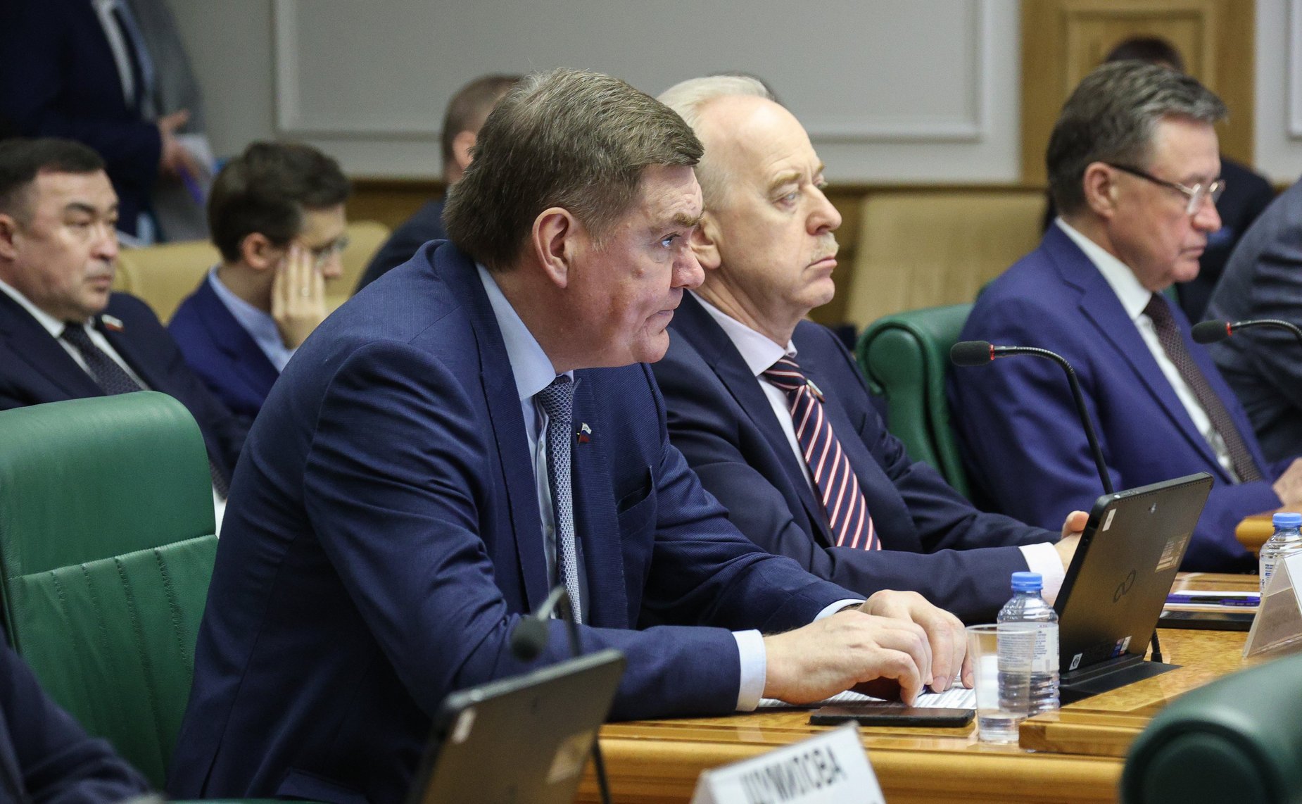 В Совете Федерации состоялся «открытый диалог» с генеральным директором акционерного общества «ДОМ.РФ»