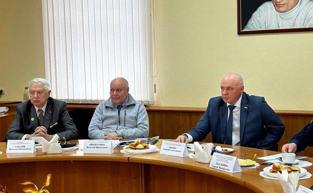 Андрей Шохин провел во Владимире встречу с представителями ветеранских и просветительских общественных организаций