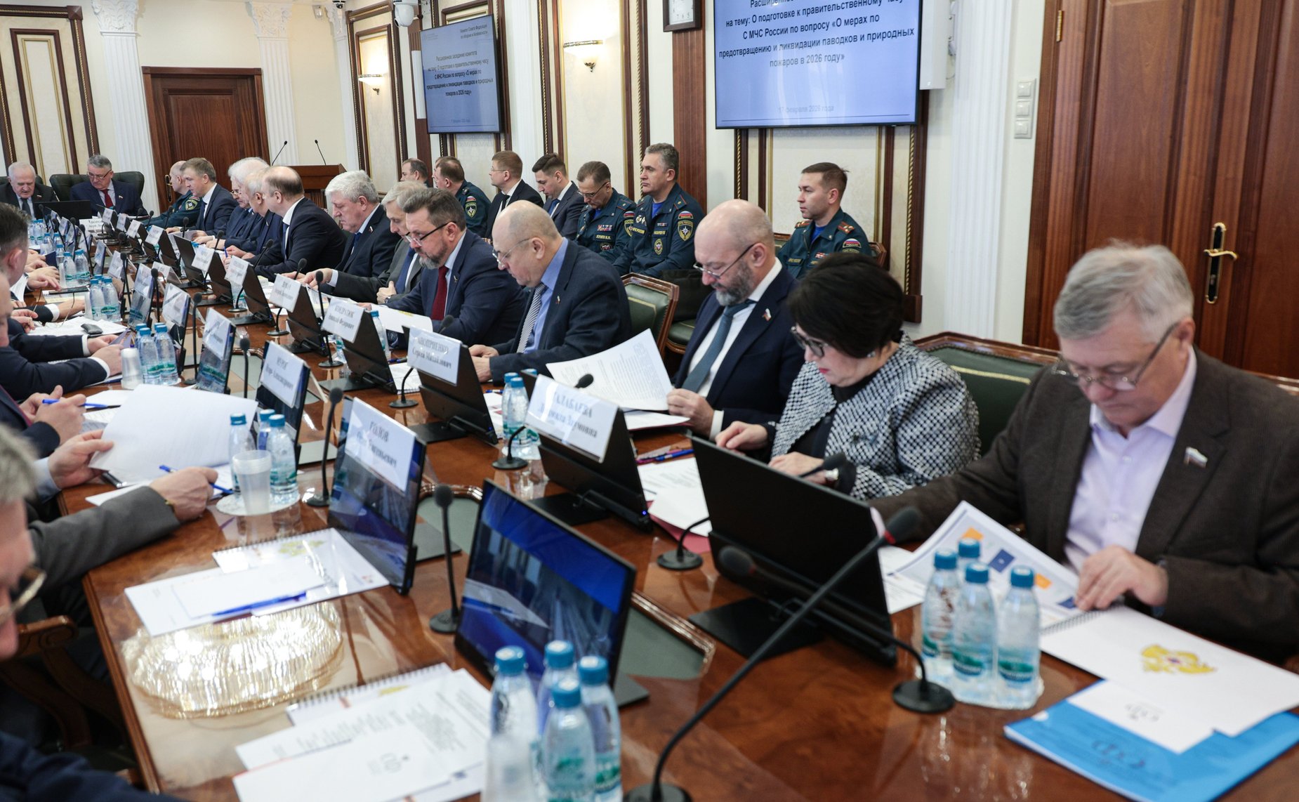 Расширенное заседание Комитета СФ по обороне и безопасности «О подготовке к «правительственному часу» с МЧС России «О мерах по предотвращению и ликвидации паводков и природных пожаров в 2026 году»