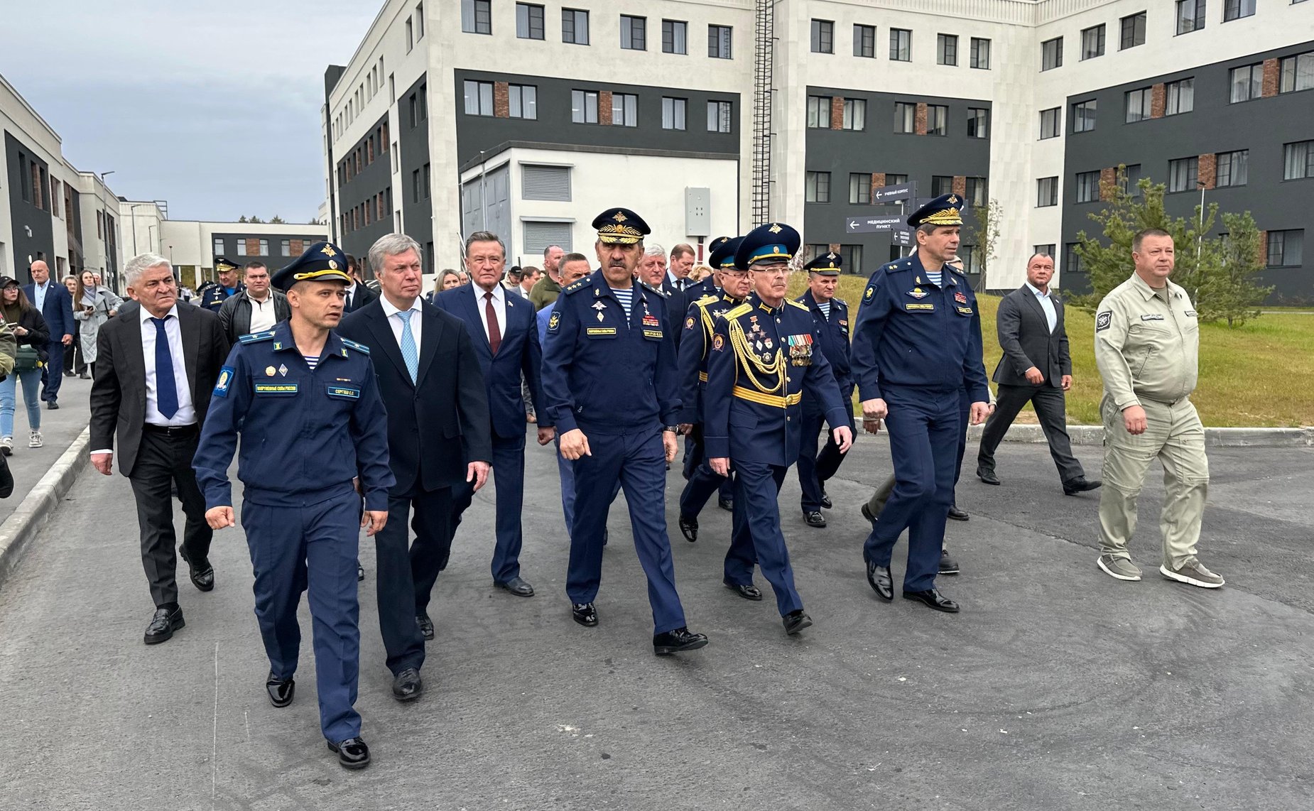 Сергей Рябухин принял участие в церемонии открытия нового комплекса зданий Ульяновского гвардейского суворовского военного училища