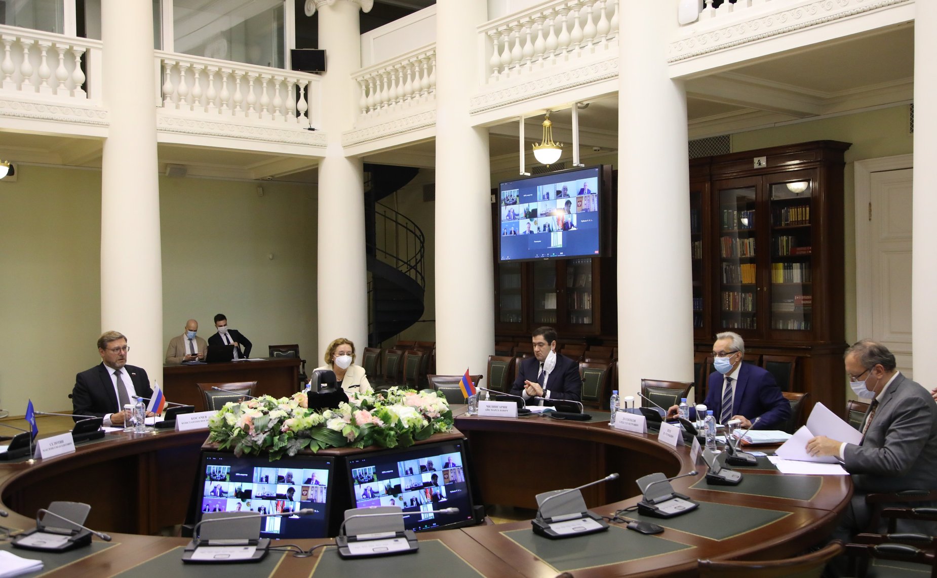 Заседание Постоянной комиссии МПА СНГ по политическим вопросам и международному сотрудничеству