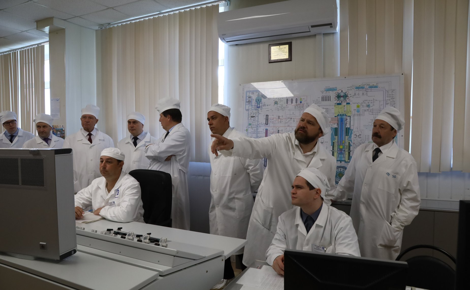 Айрат Гибатдинов принял участие в выездном совещании комитета Государственной Думы по энергетике в город Димитровград