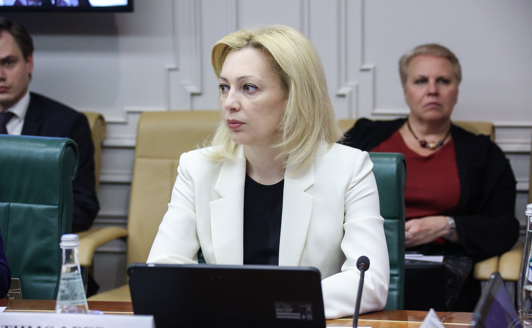 Заседание парламентской комиссии по расследованию преступных действий в отношении несовершеннолетних со стороны киевского режима