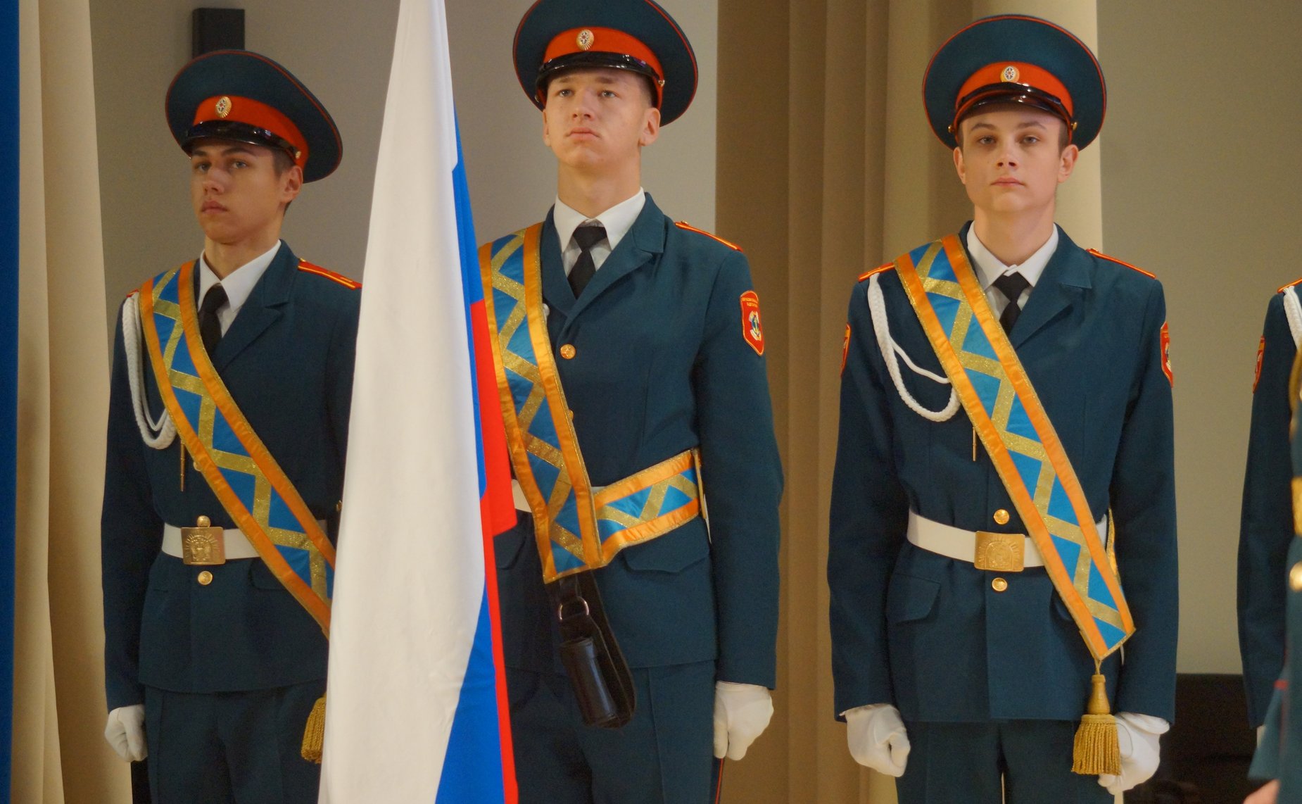 Церемония посвящения в кадеты прошла в образовательном центре — кадетской школе «Корабелы Прионежья»