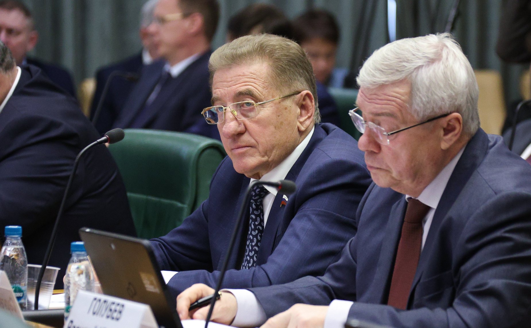 Парламентские слушания на тему «Вопросы повышения эффективности управления многоквартирными домами: основные подходы и предложения»