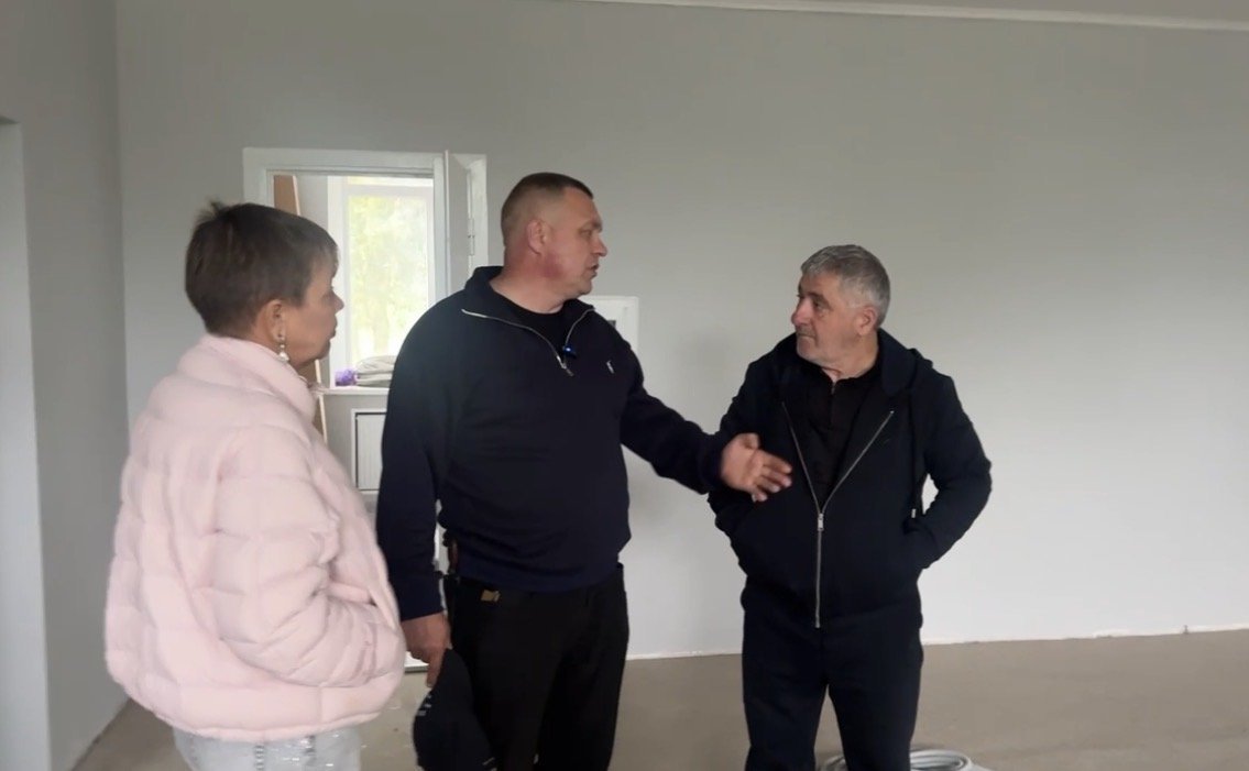Игорь Кастюкевич ознакомился с ходом ремонтных работ социальных объектов в Херсонской области