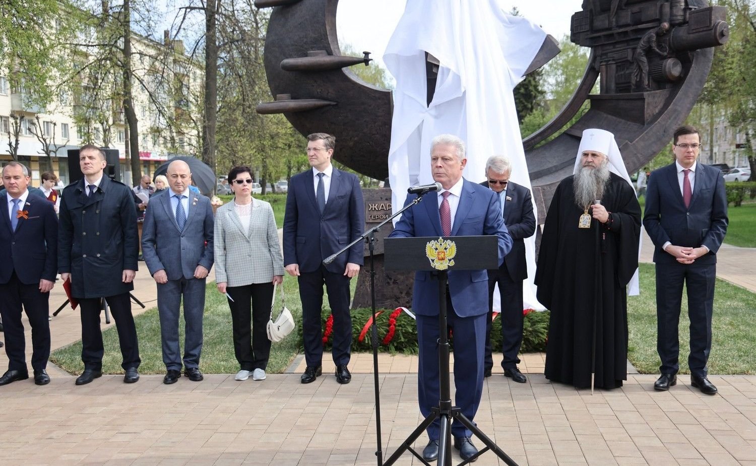 Александр Вайнберг принял участие в открытии памятника нижегородскому кораблестроителю Николаю Сергеевичу Жаркову