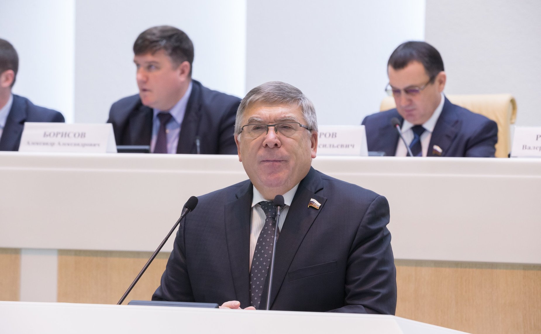 В. Рязанский