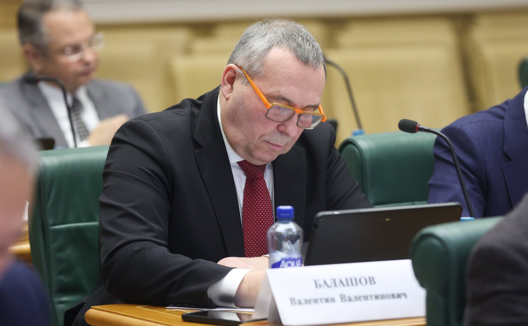 Парламентские слушания, посвященные вопросам реализации Федерального закона «О рыболовстве и сохранении водных биологических ресурсов» в части перезаключения договоров пользования рыболовными участками