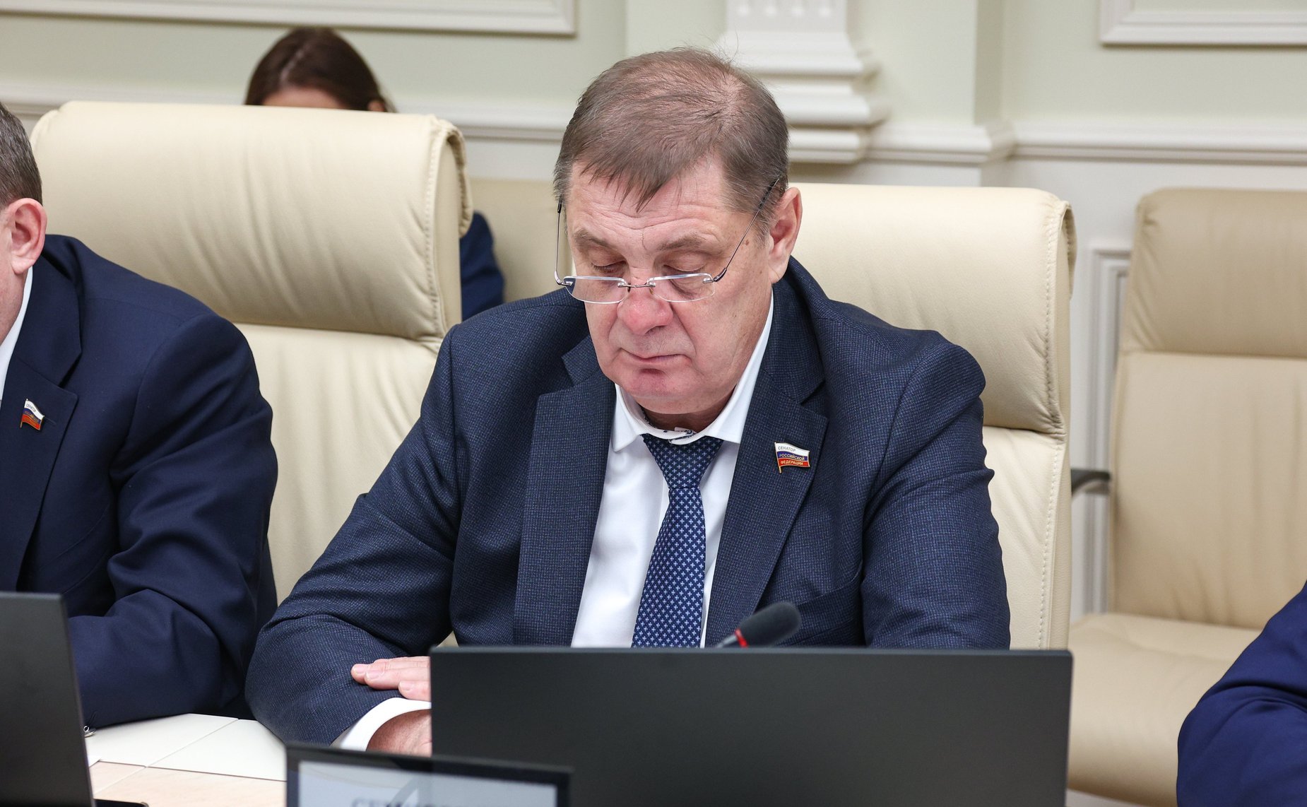 Николай Семисотов