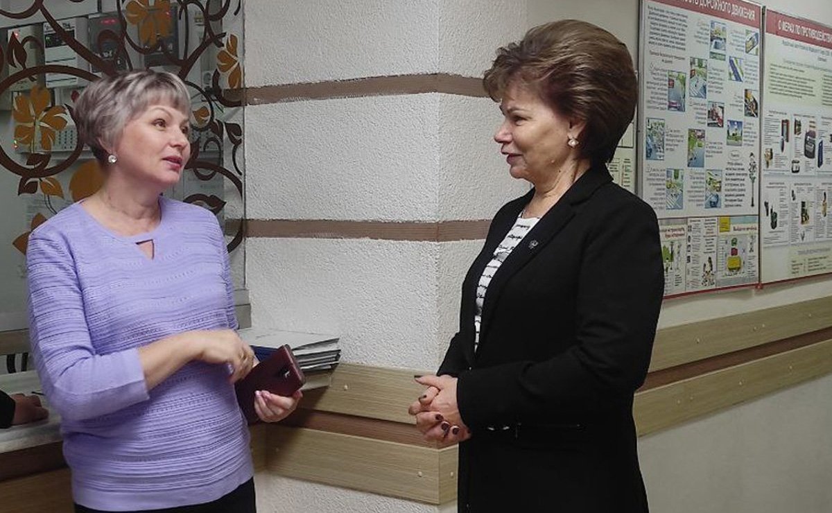 Татьяна Гигель провела встречу с учениками и педагогическим коллективом городской школы-гимназии №9 Горно-Алтайска