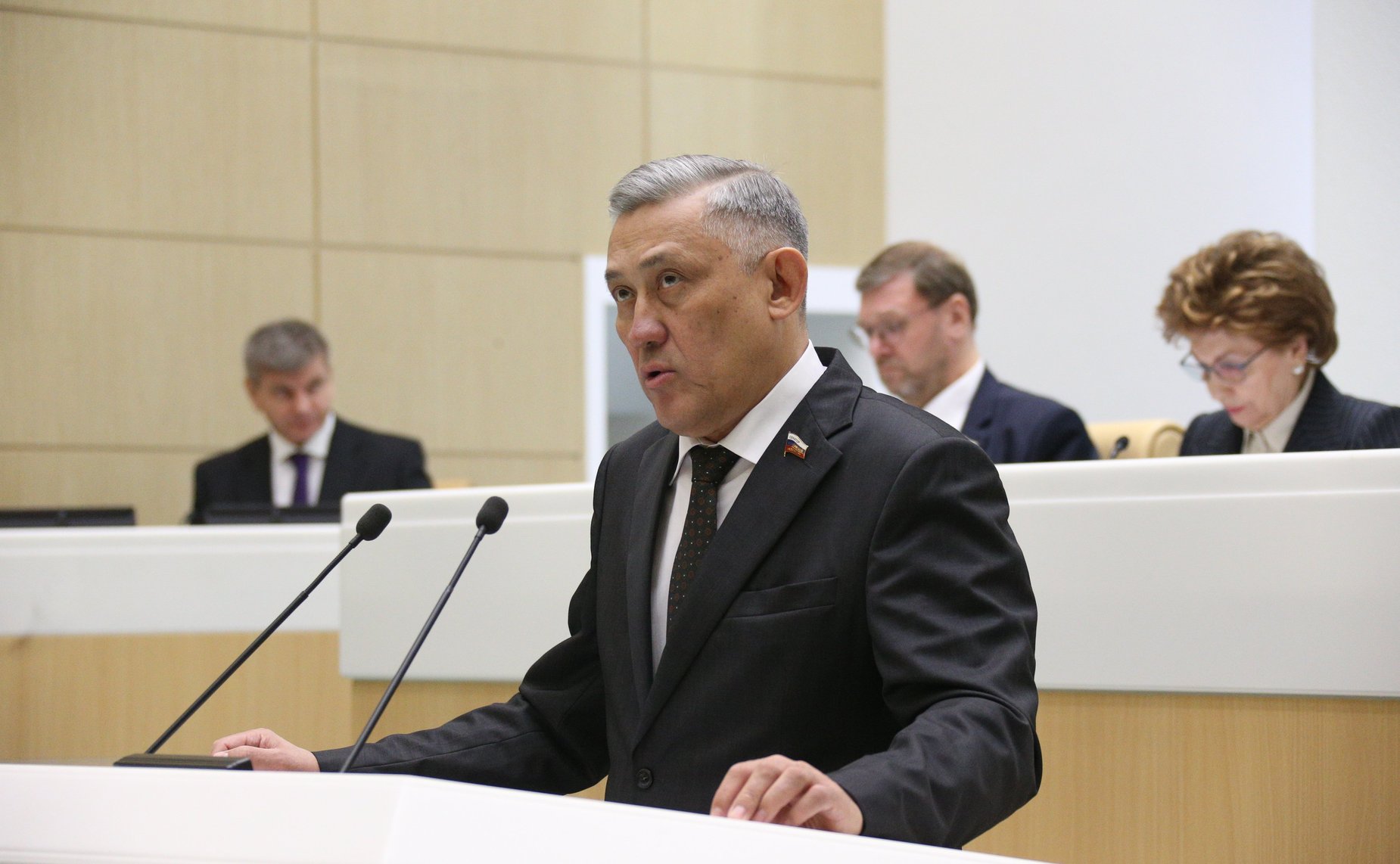 Юрий Валяев