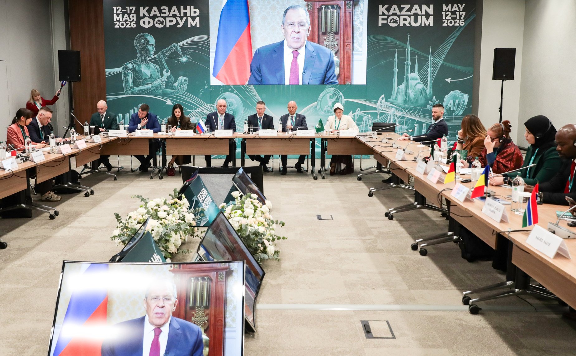 Григорий Карасин выступил на пленарной сессии Форума молодых дипломатов стран Организации исламского сотрудничества. XVII Международный экономический форум «Россия – Исламский мир: KazanForum»