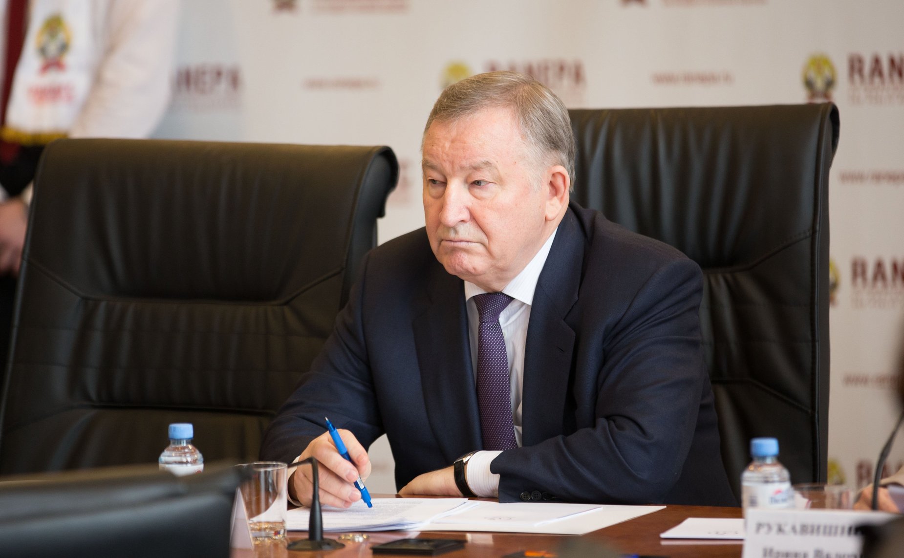 Александр Карлин