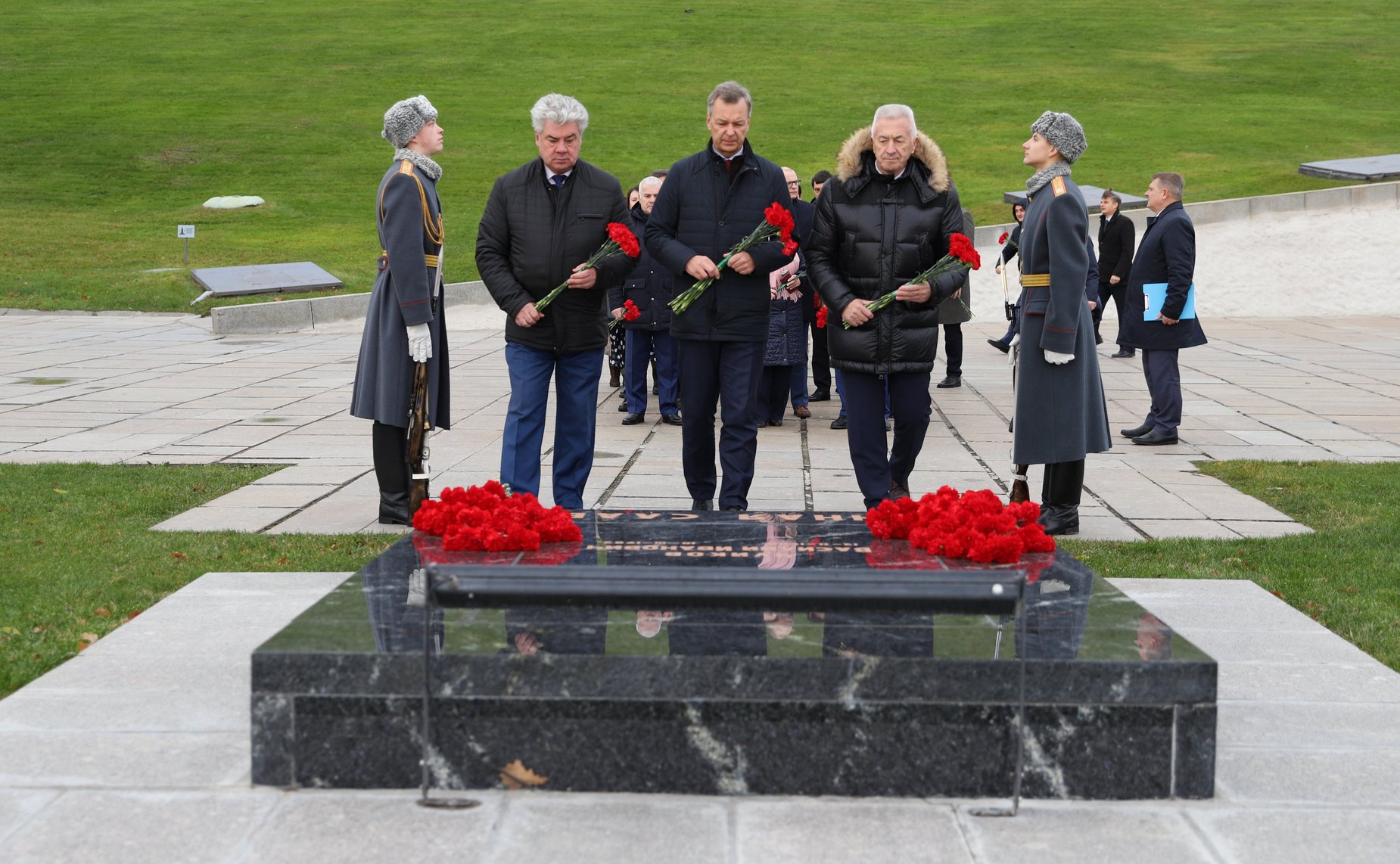 Виктор Бондарев, Андрей Яцкин и Александр Блошкин