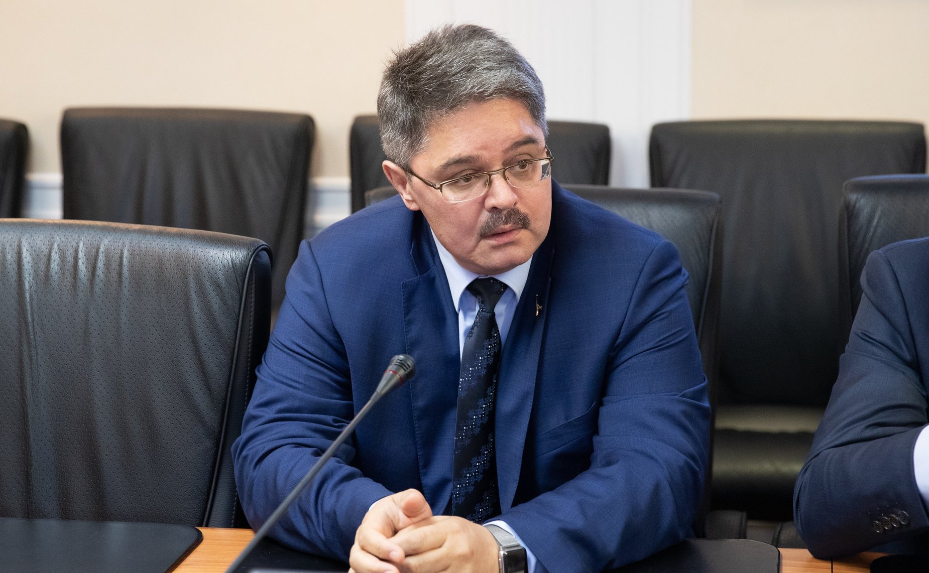 Анатолий Широков