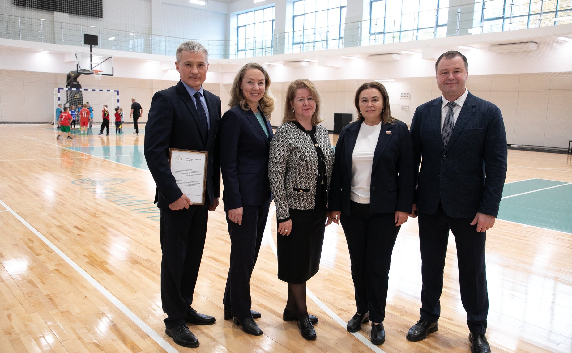 Сенаторы посетили Центр физкультурной и спортивной работы «Олимпия» Тюменского муниципального района