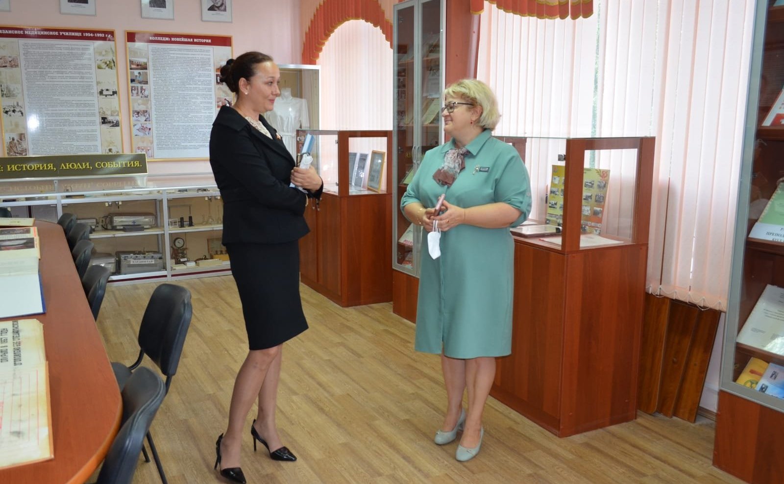 Ирина Петина в День знаний посетила Рязанский медицинский колледж