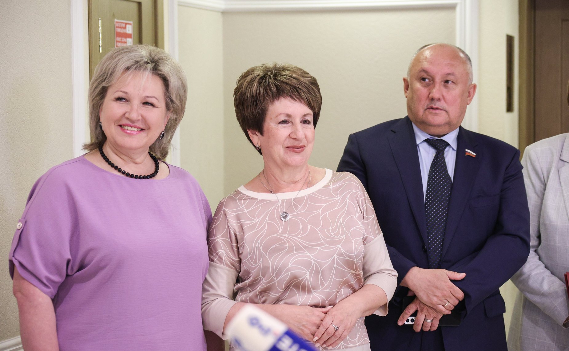 Открытие выставки, посвященной 90-летию начала освоения Арктики