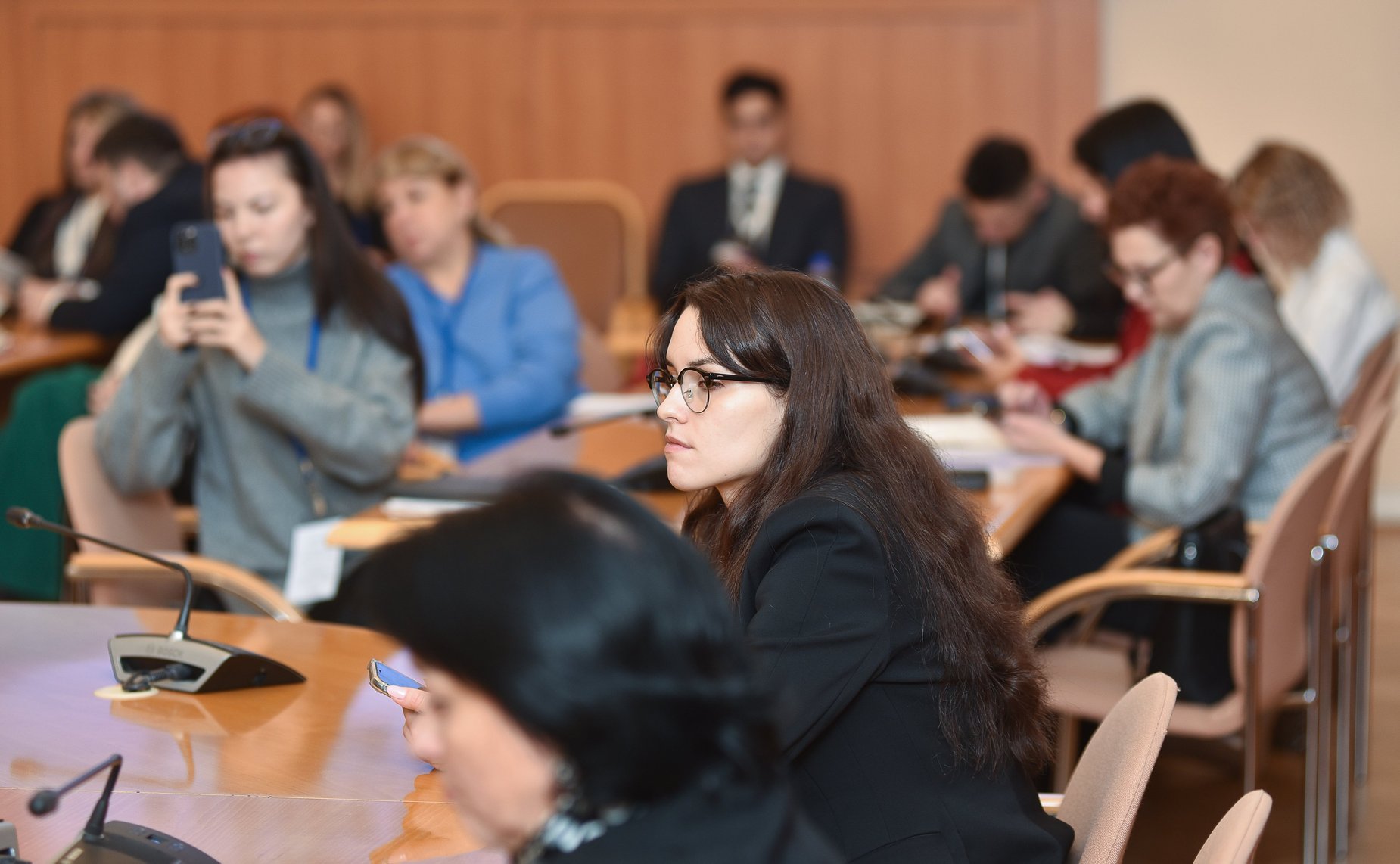 Елена Писарева приняла участие в работе сессии «Международное сотрудничество в сфере образования. „Профессии будущего“ в легкой промышленности» в рамках Международного форума «Содружество моды»