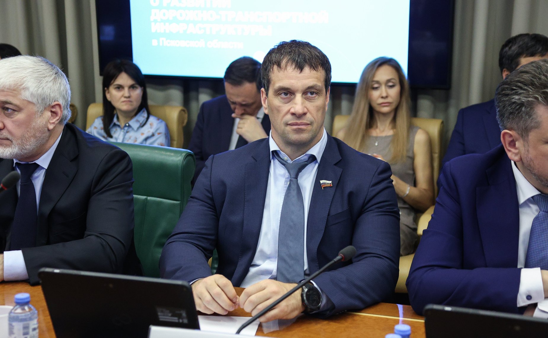 Эдуард Исаков