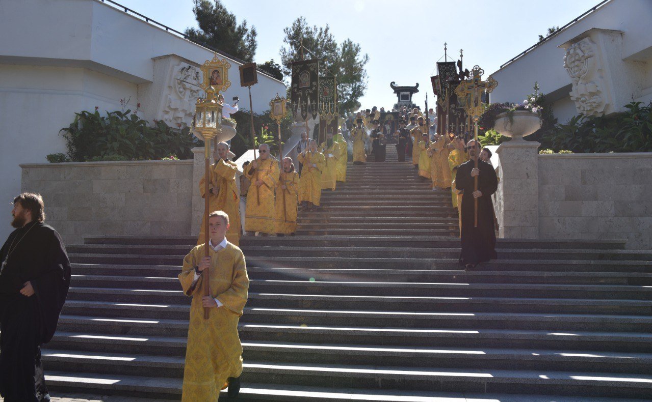 Екатерина Алтабаева приняла участие в крестном ходе в память о святом Феодоре Ушакове