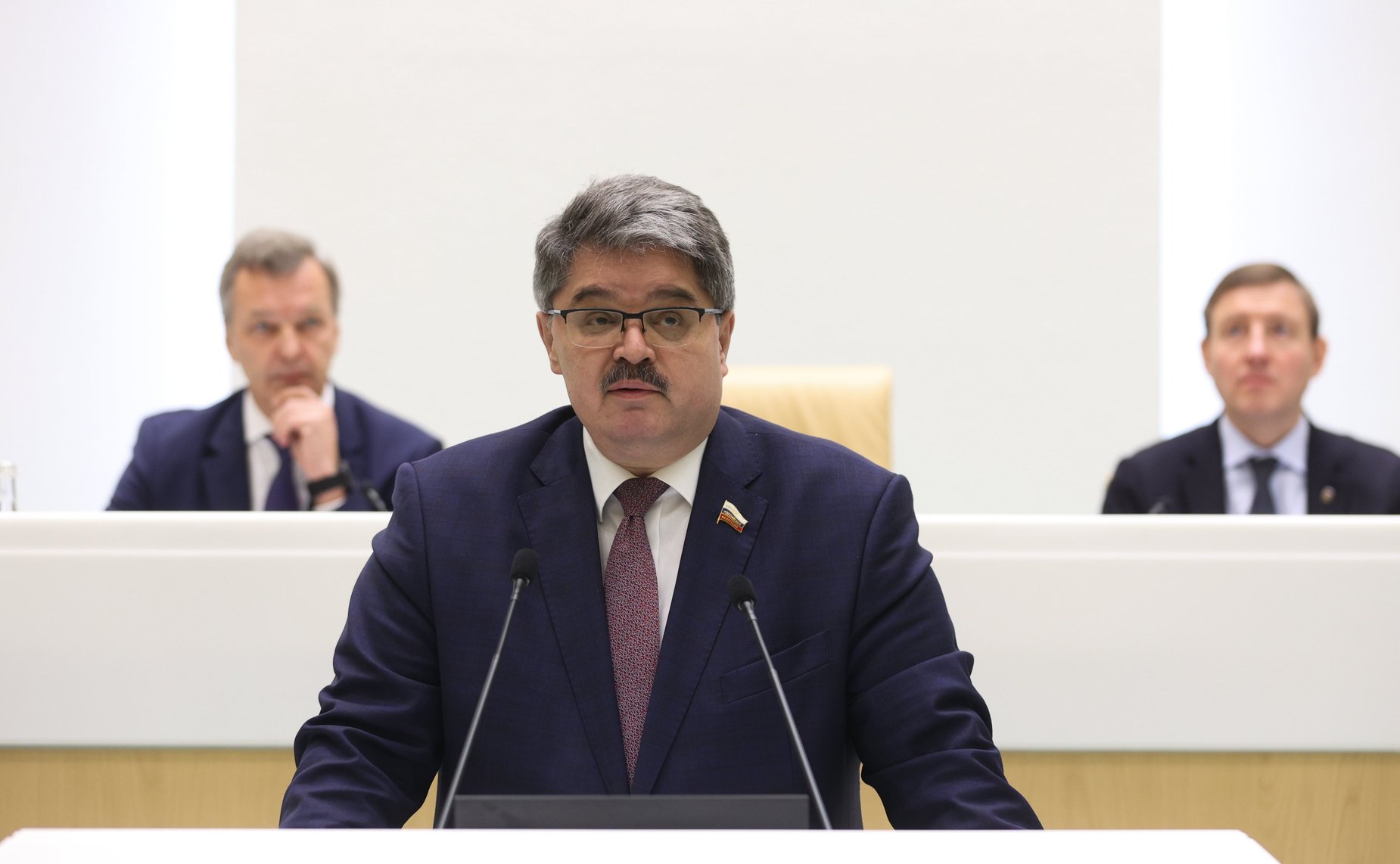 Анатолий Широков