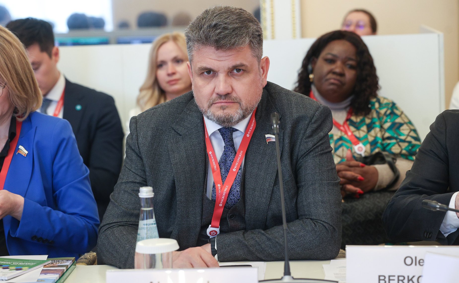 Александр Жуков