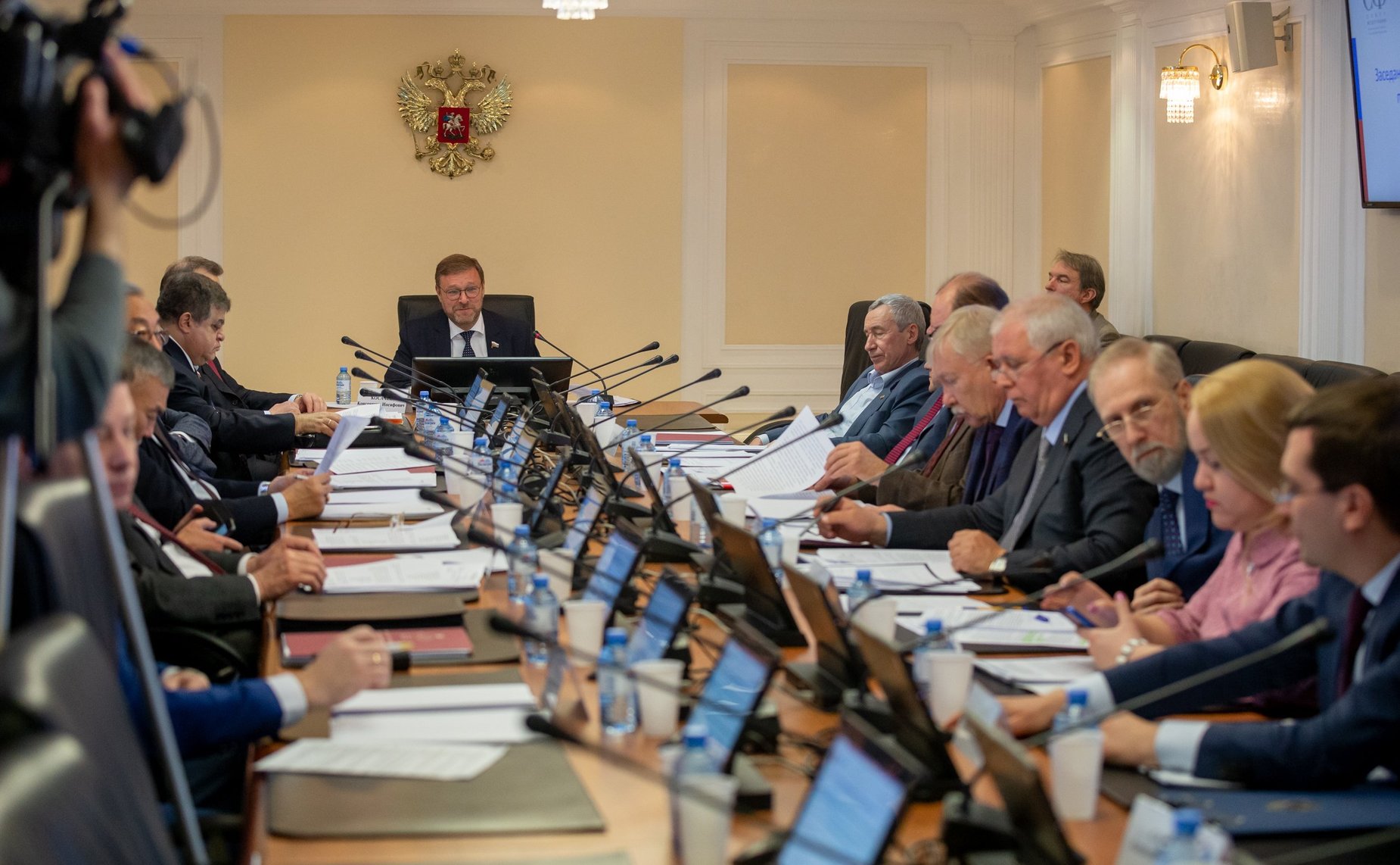 Заседание Комитета СФ по международным делам