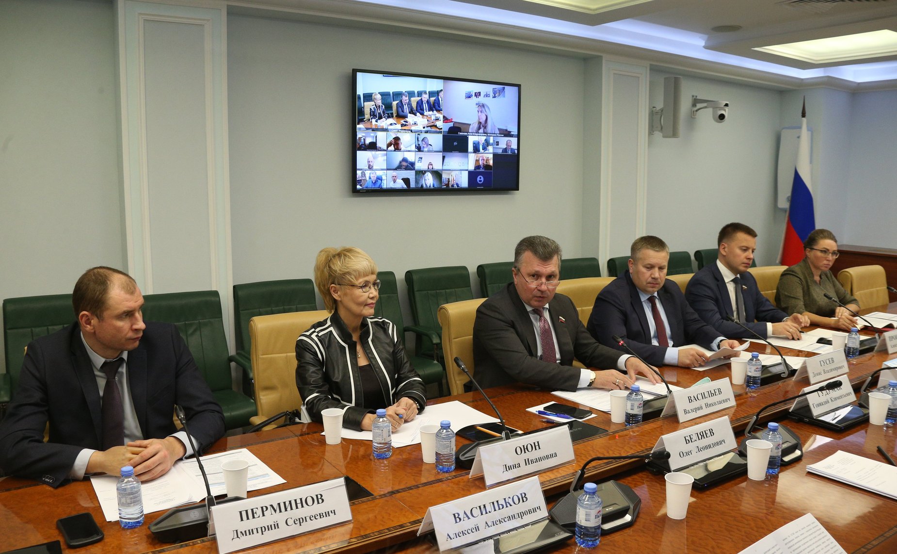 Заседание «круглого стола» на тему «О совершенствовании правового регулирования автомобильных пассажирских перевозок»