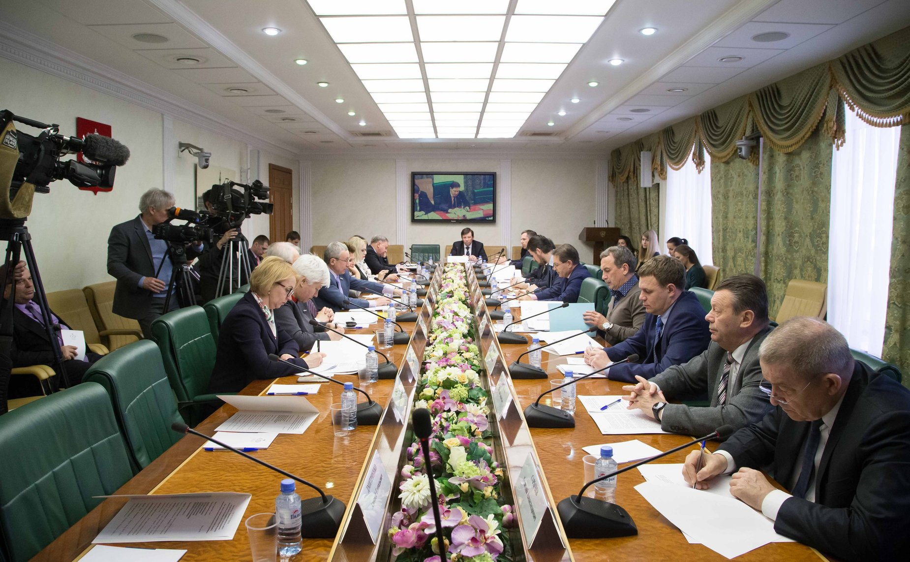 «Круглый стол» на тему «Анализ состояния, возможных путей защиты и повышения уровня российского технологического суверенитета»